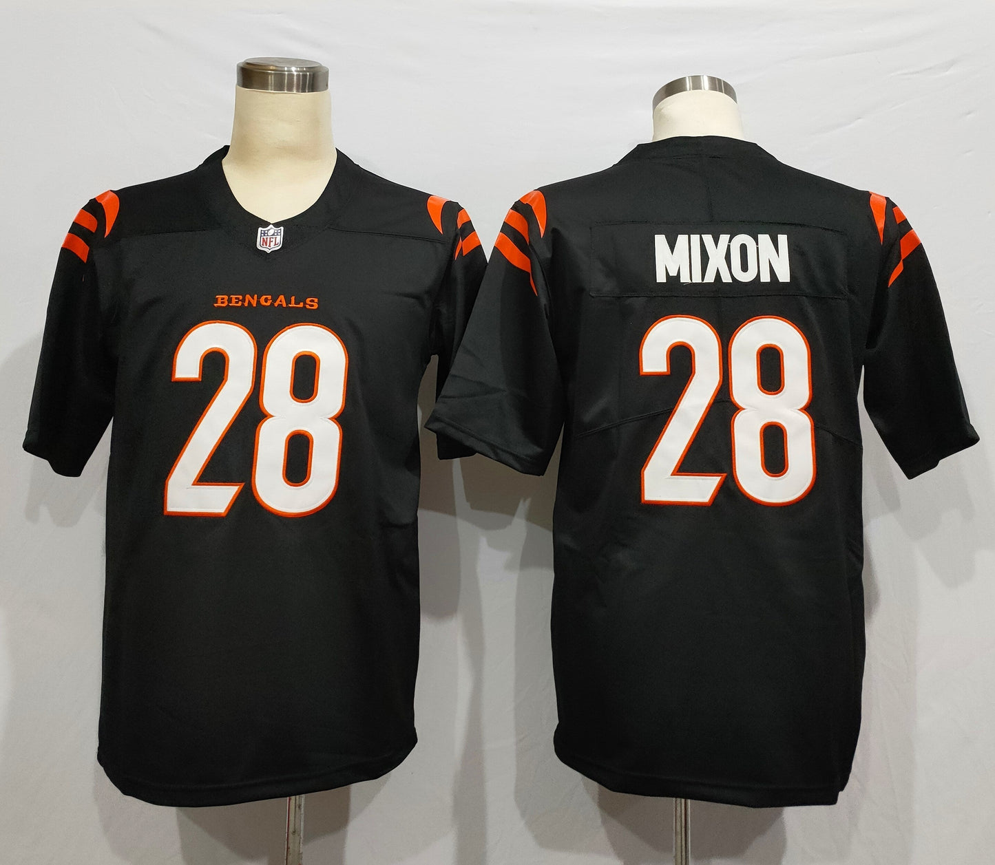 Men's Cincinnati Bengals Joe Mixon #28 Black Game Player Jersey2