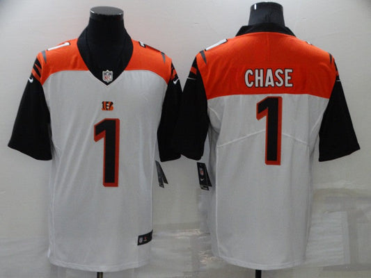 Men's Cincinnati Bengals Ja'Marr Chase #1 Orange/White Game Jersey2