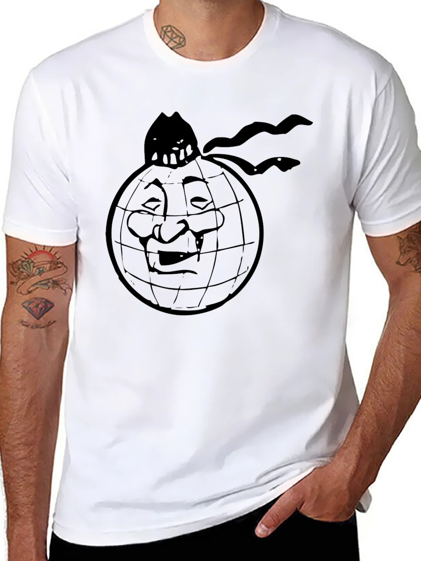 Unique Graphic Print T-Shirt
