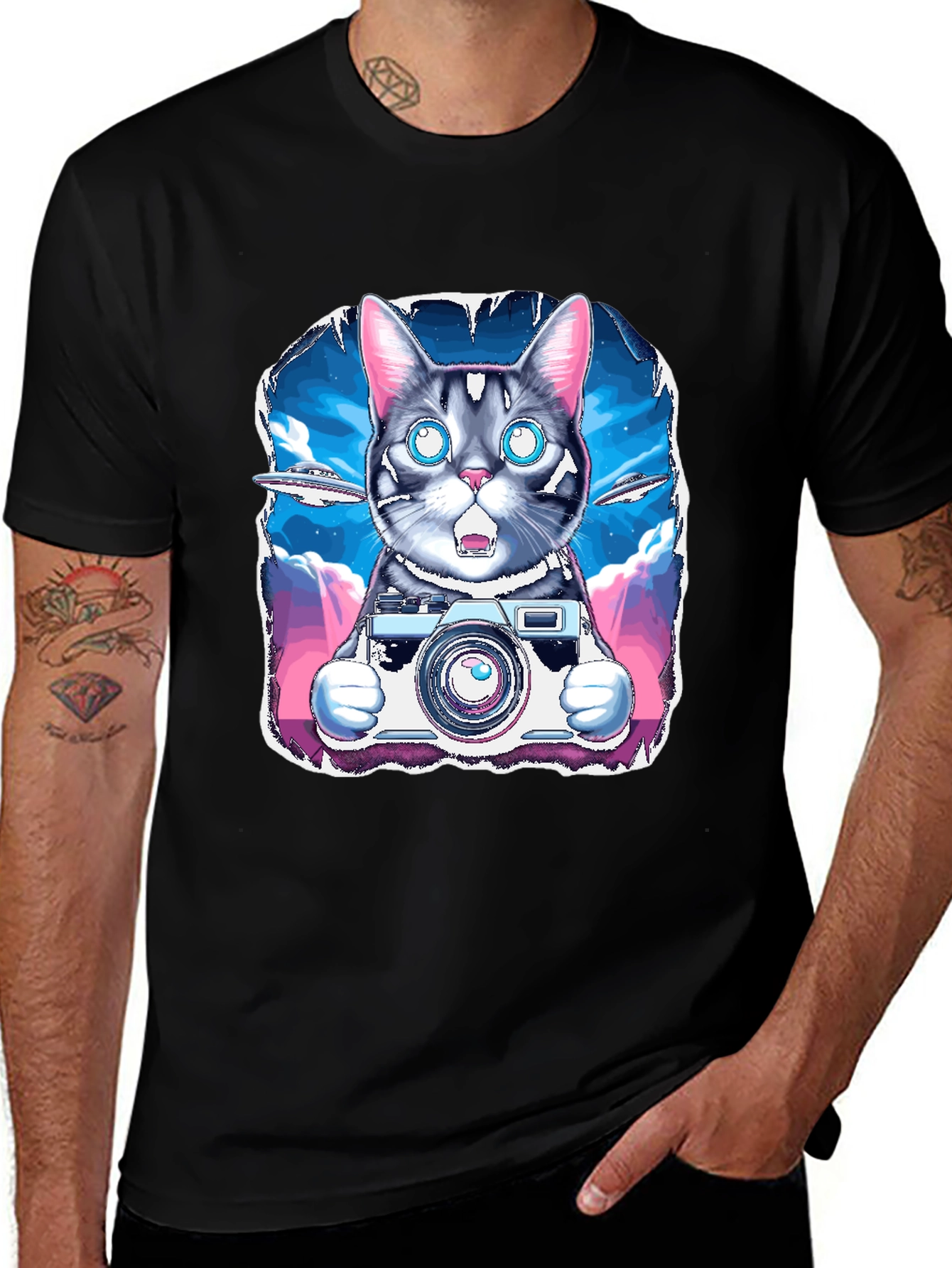 Cat Photographer T-Shirt - UFO Sky Funny Graphic Tee