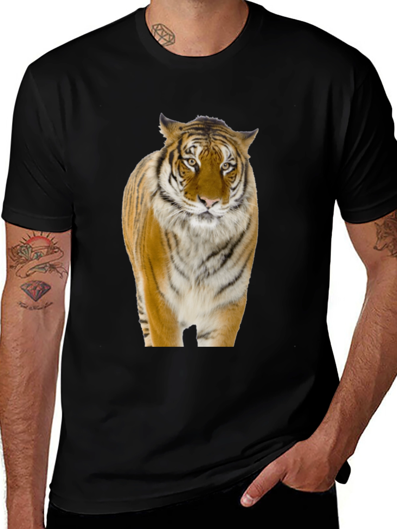 Tiger Graphic Black T-Shirt - Bold Animal Print Tee