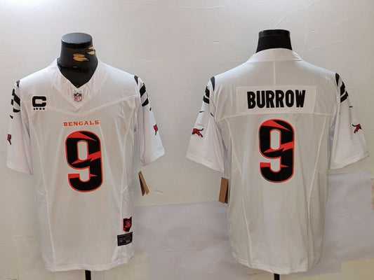 Men's Cincinnati Bengals Joe Burrow #9 White Vapor Untouchable Limited Jerseys