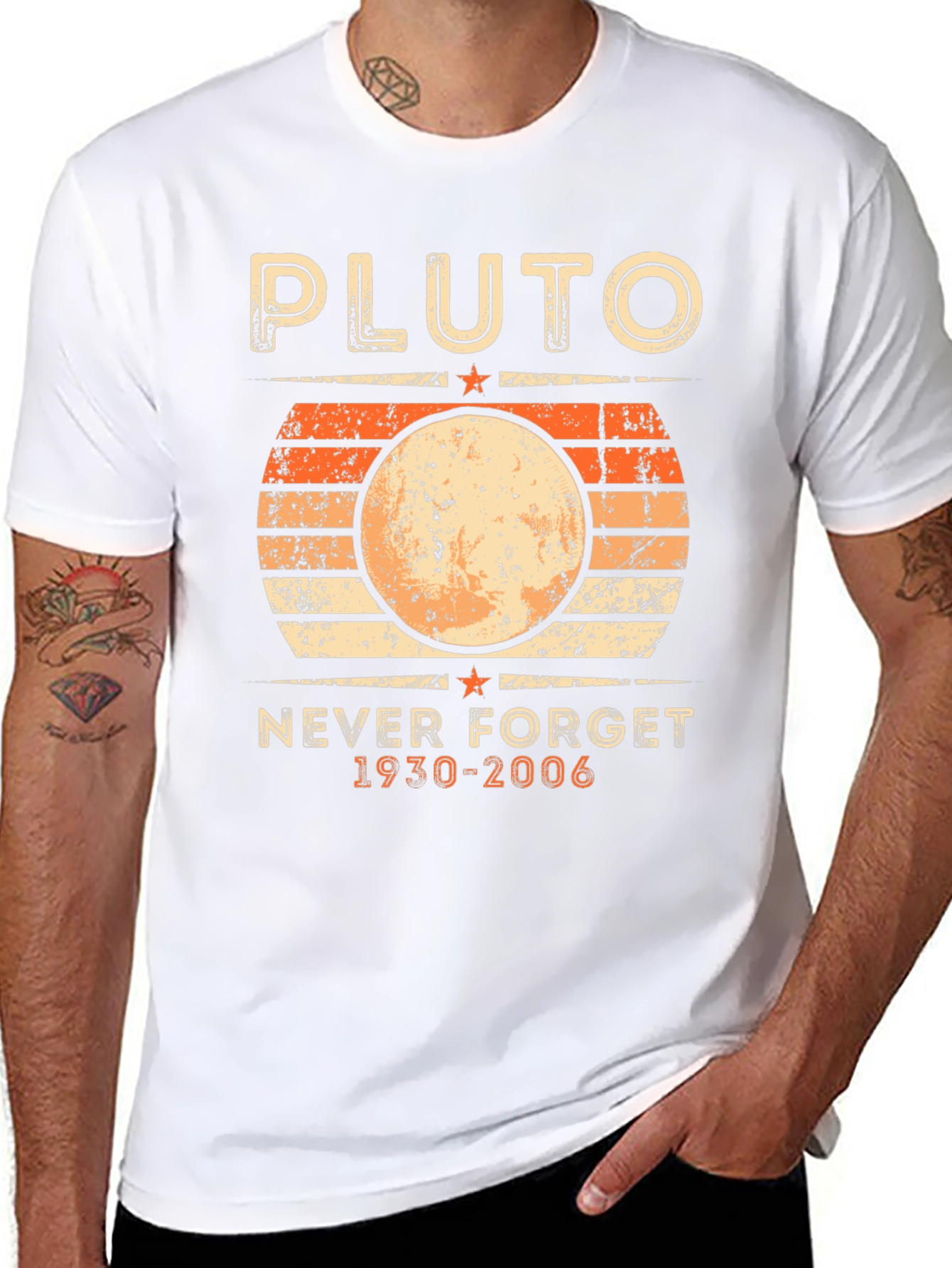Pluto Never Forget T-Shirt - Retro Planet Design