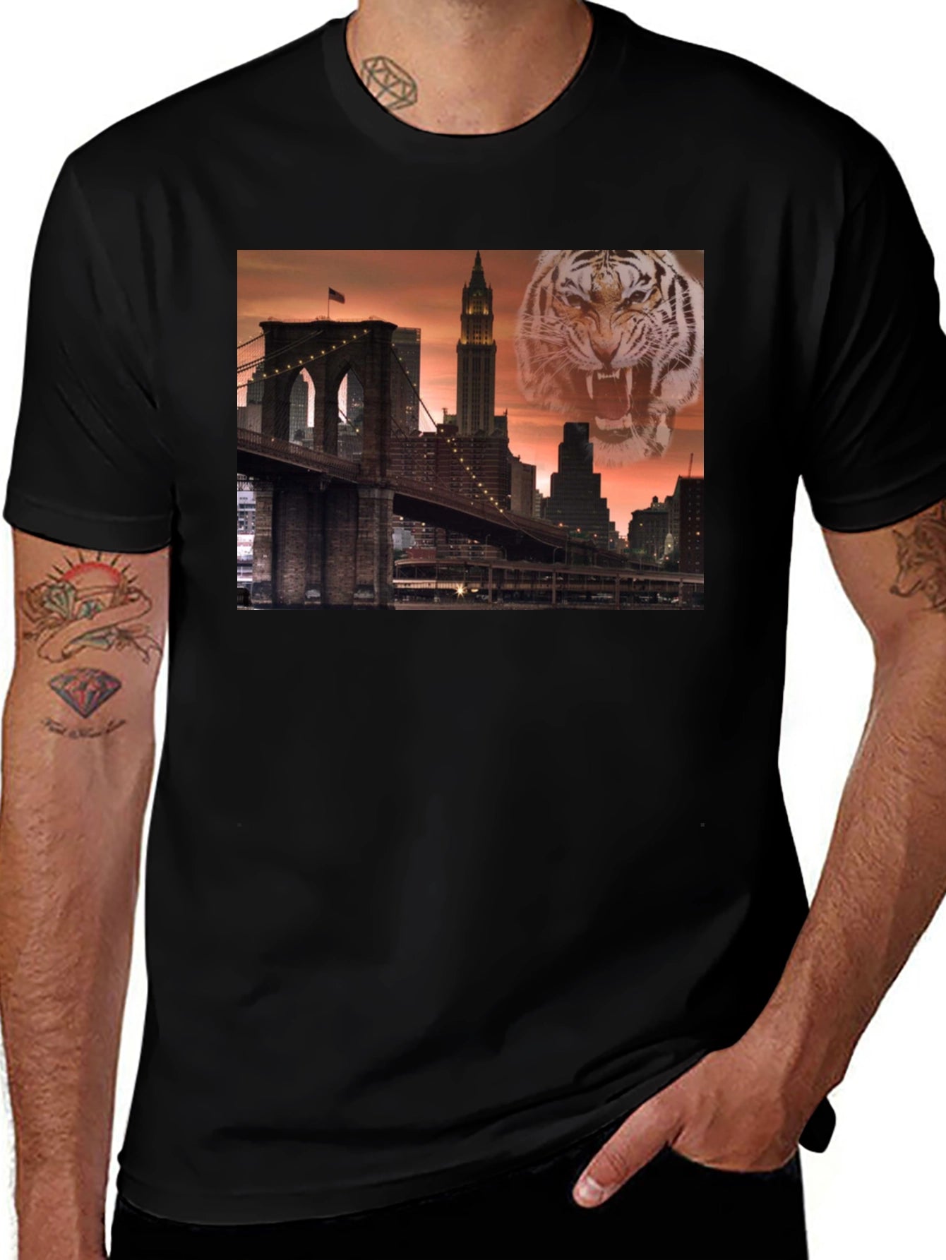 Brooklyn Bridge & Tiger Graphic Black T-Shirt