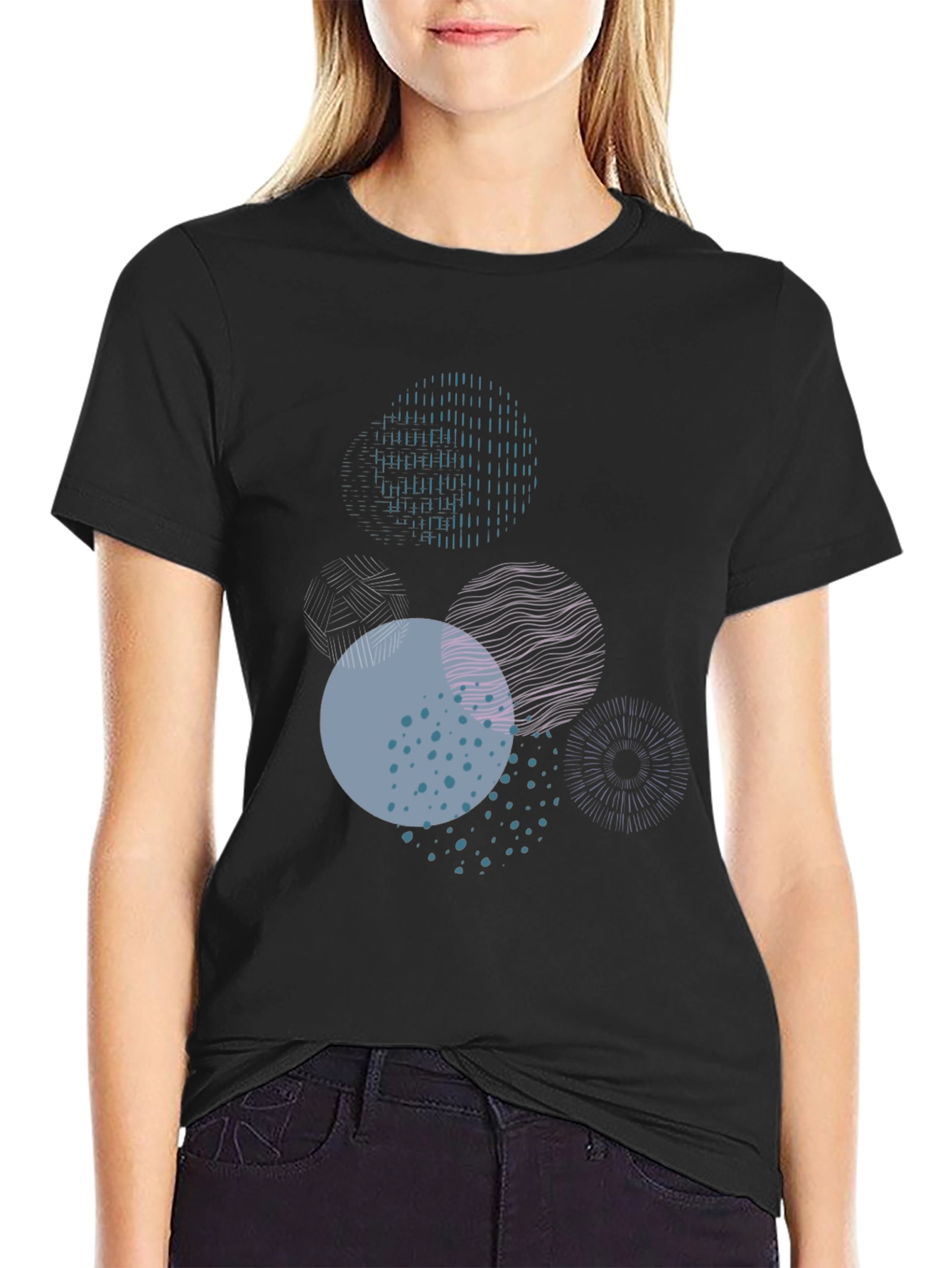 Abstract Circle Graphic Tee - Modern Casual Wear