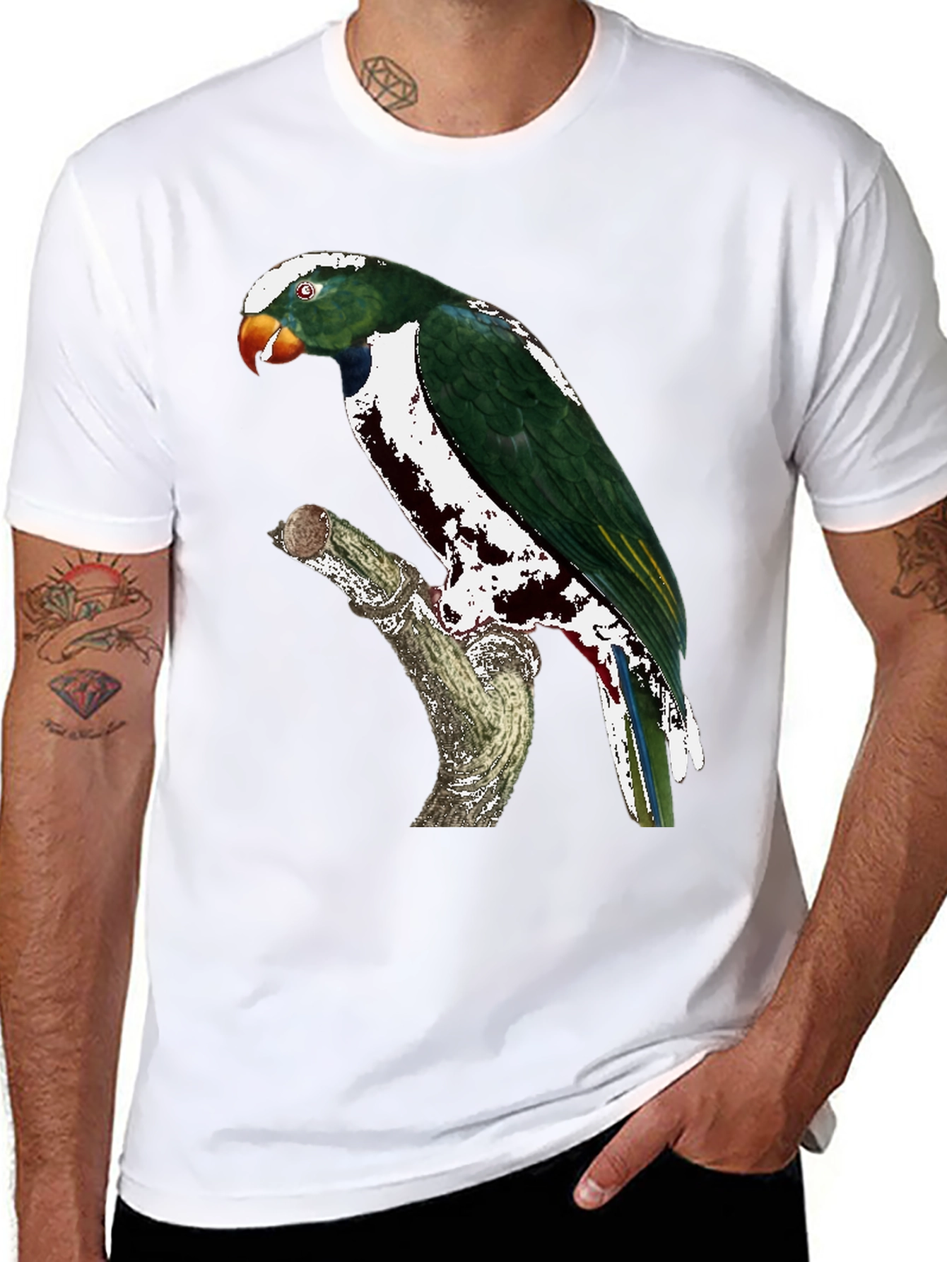 Parrot Graphic T-Shirt - Unique Bird Lovers Tee