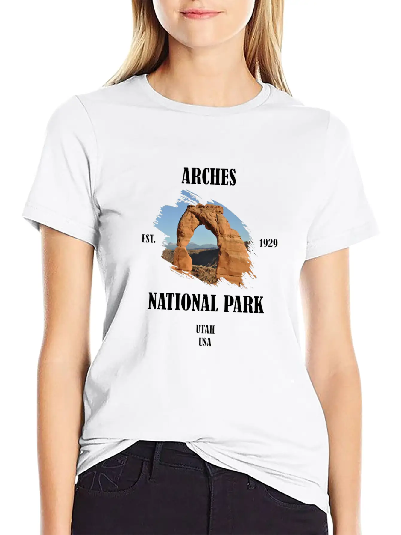 Arches National Park USA Utah America Geology Stylish Everyday T-Shirt – Unisex Basic Cotton Tee