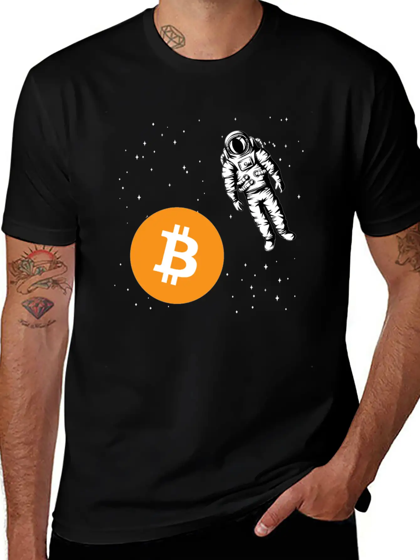 Astronaut BTC To The Moon Crypto Trader Bitcoin Basic Graphic T-Shirt – Daily Comfort In Soft Cotton