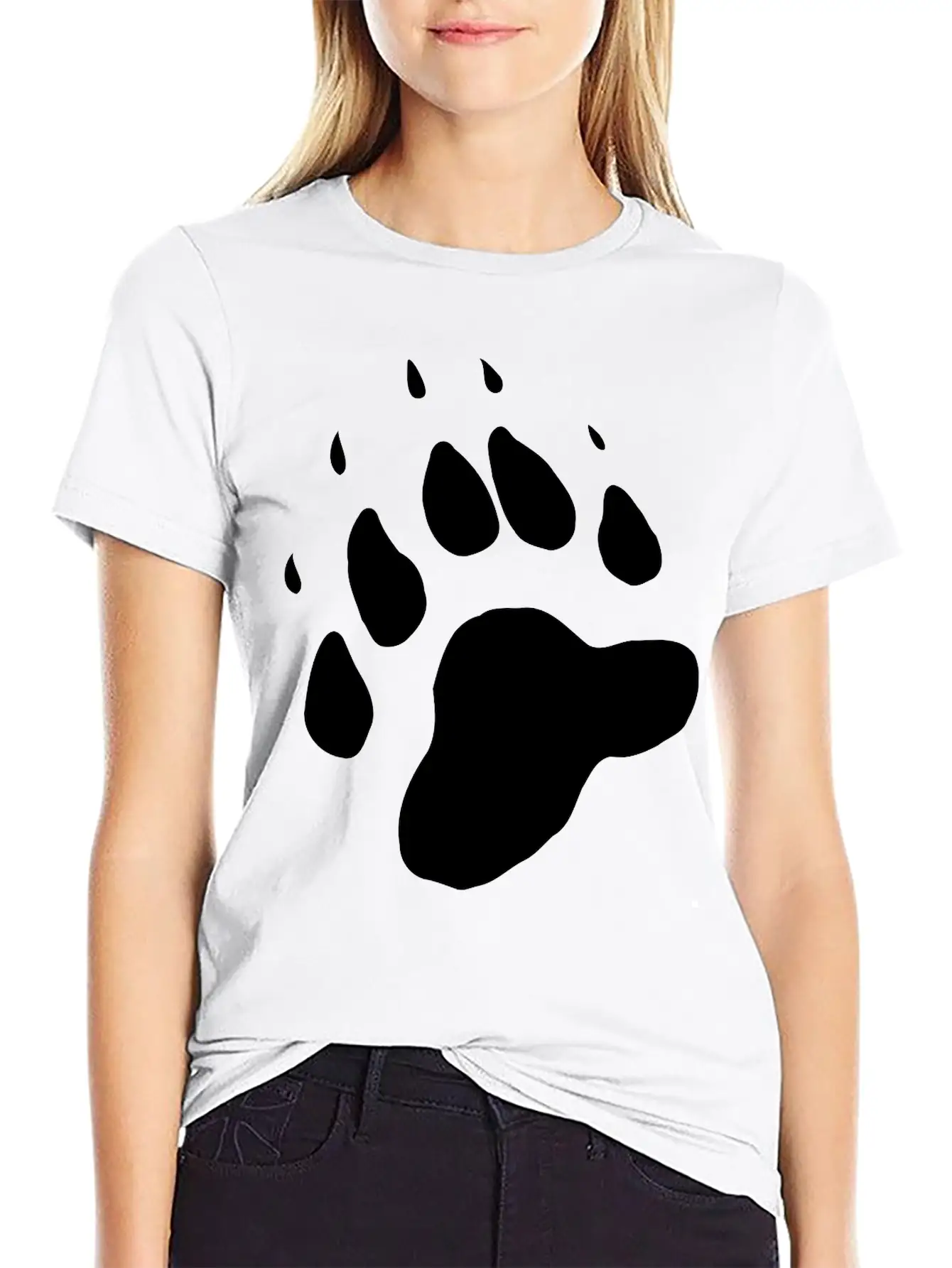 BearTrack Comfortable Minimalist Graphic Tee – Summer Style Essential