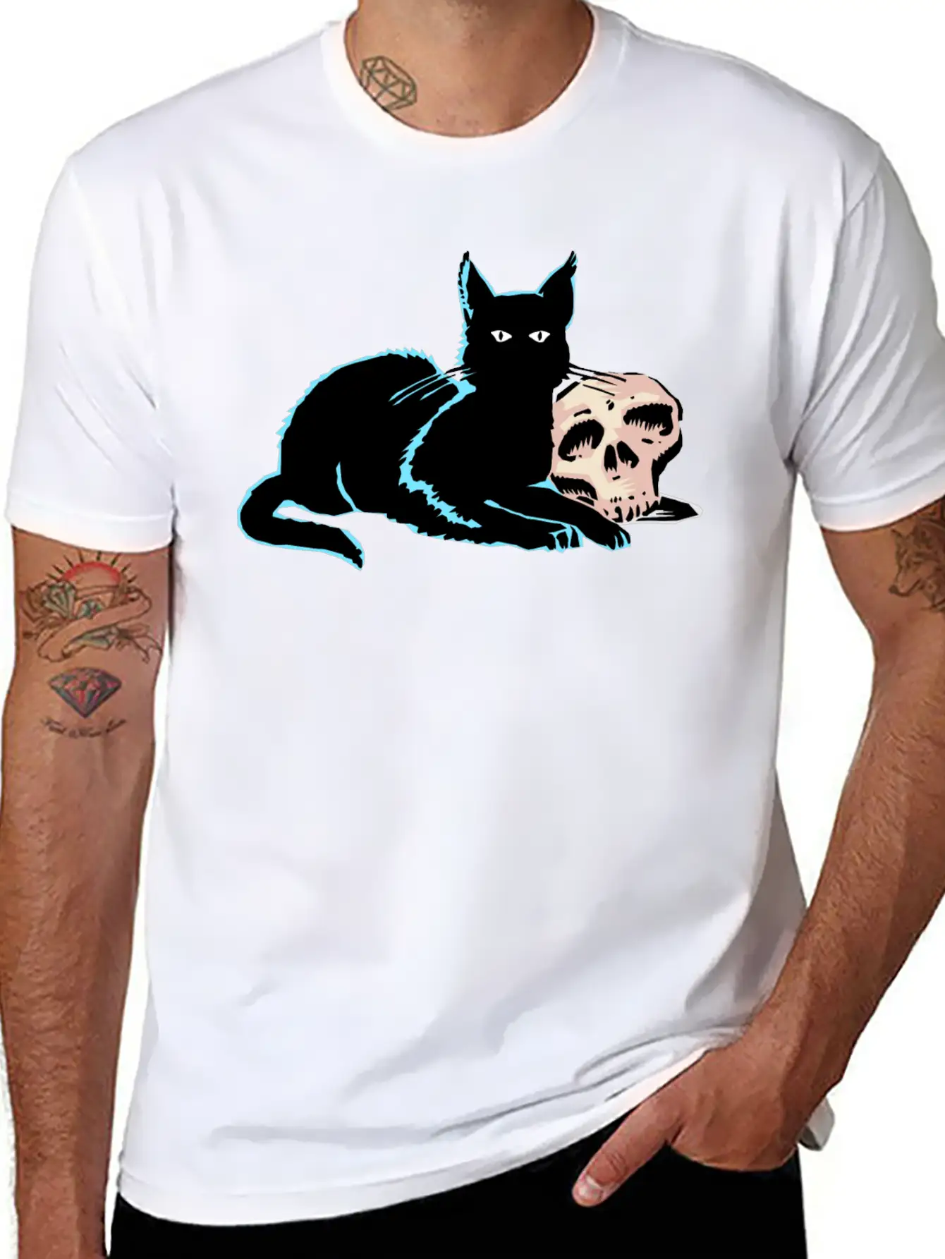 Blackcat Comfortable Minimalist Graphic Tee – Summer Style Essential