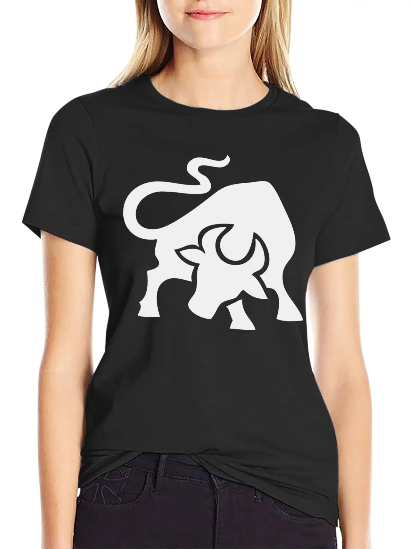 Bull Fighting Stylish Everyday T-Shirt – Unisex Basic Cotton Tee