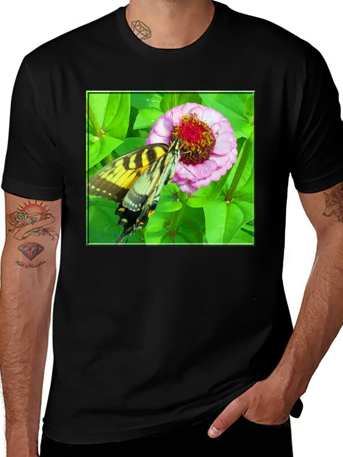 Butterfly And Zinnia Comfortable Minimalist Graphic Tee – Summer Style Essential