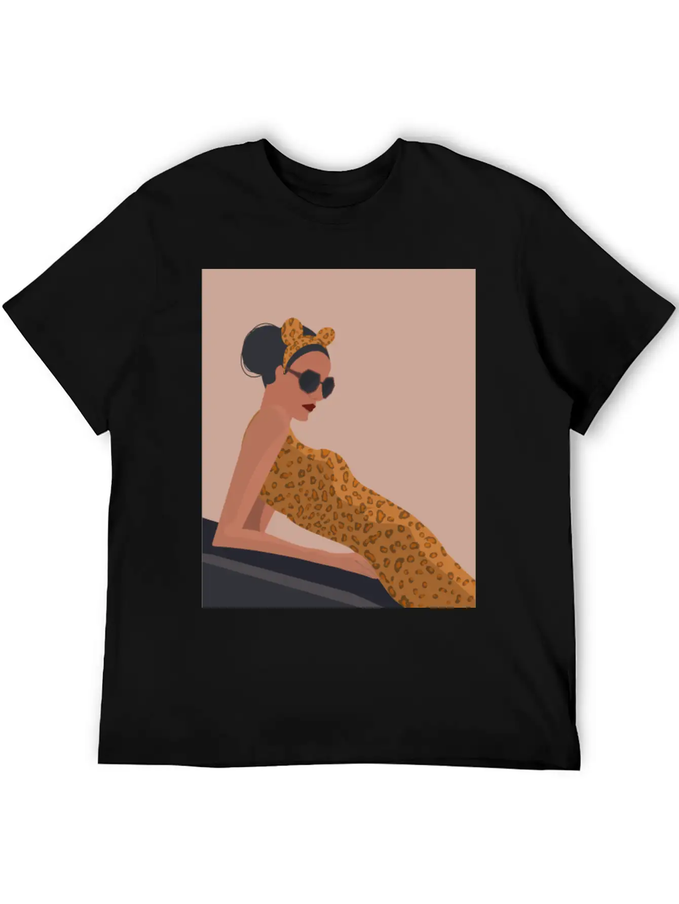 Cheetah Fashion Girl Essential Unisex Summer Tee – Soft Cotton Casual Fit