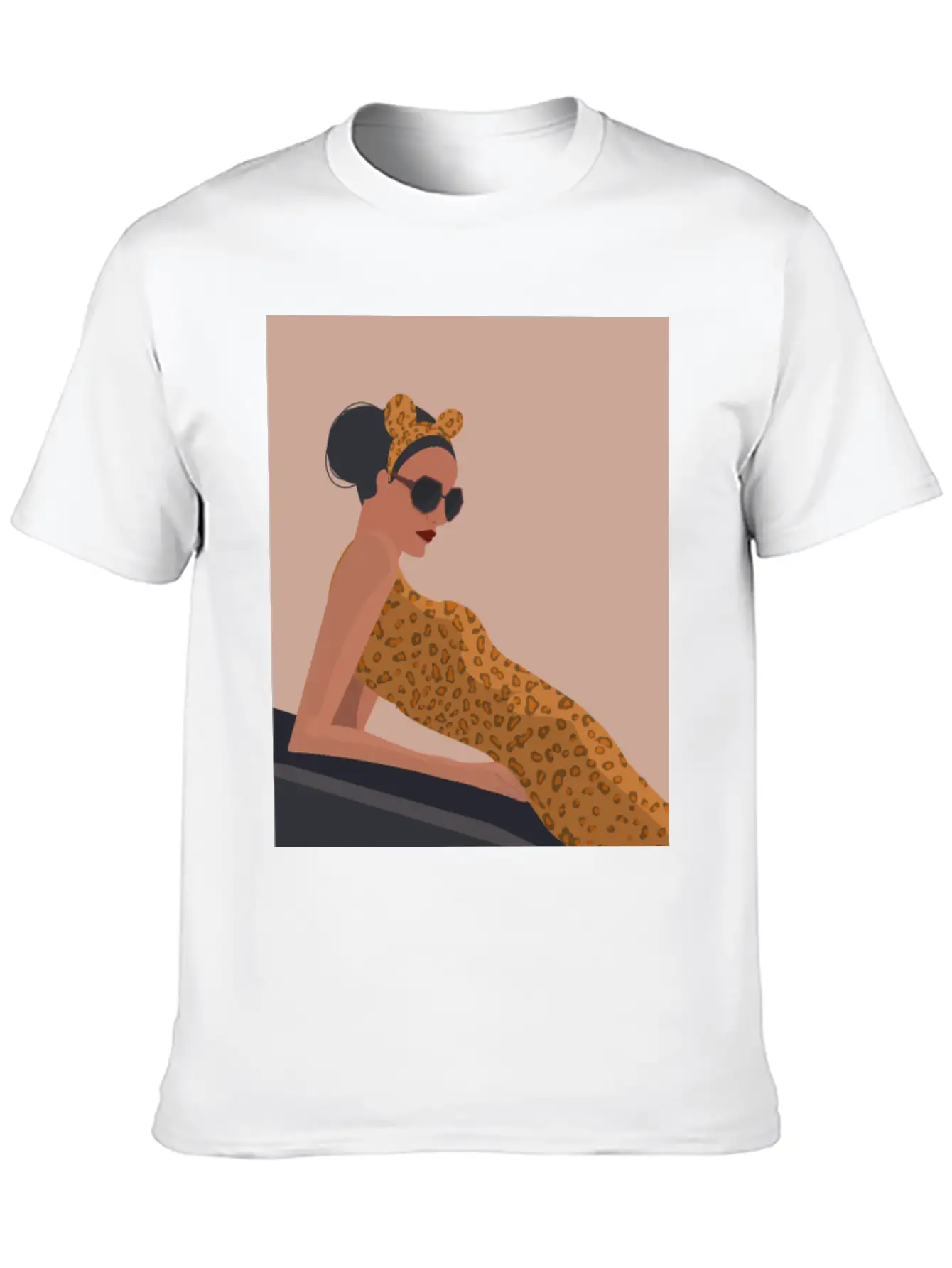 Cheetah Fashion Girl Essential Unisex Summer Tee – Soft Cotton Casual Fit