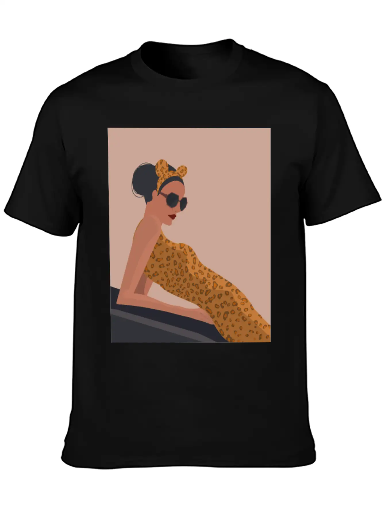 Cheetah Fashion Girl Essential Unisex Summer Tee – Soft Cotton Casual Fit
