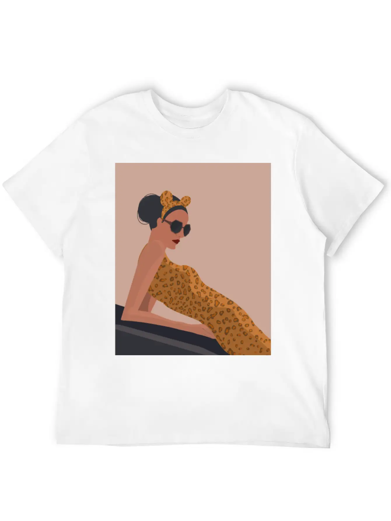 Cheetah Fashion Girl Essential Unisex Summer Tee – Soft Cotton Casual Fit