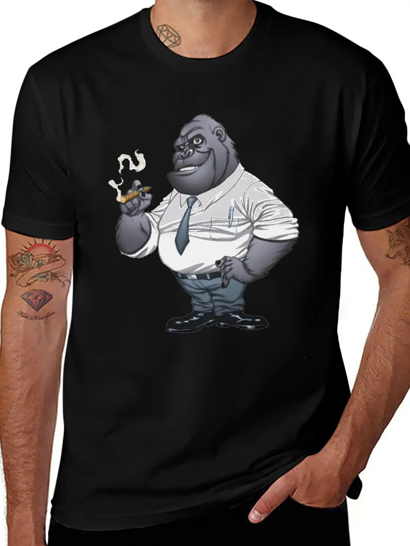 Cigar Smoking Gorilla Stylish Everyday T-Shirt – Unisex Basic Cotton Tee