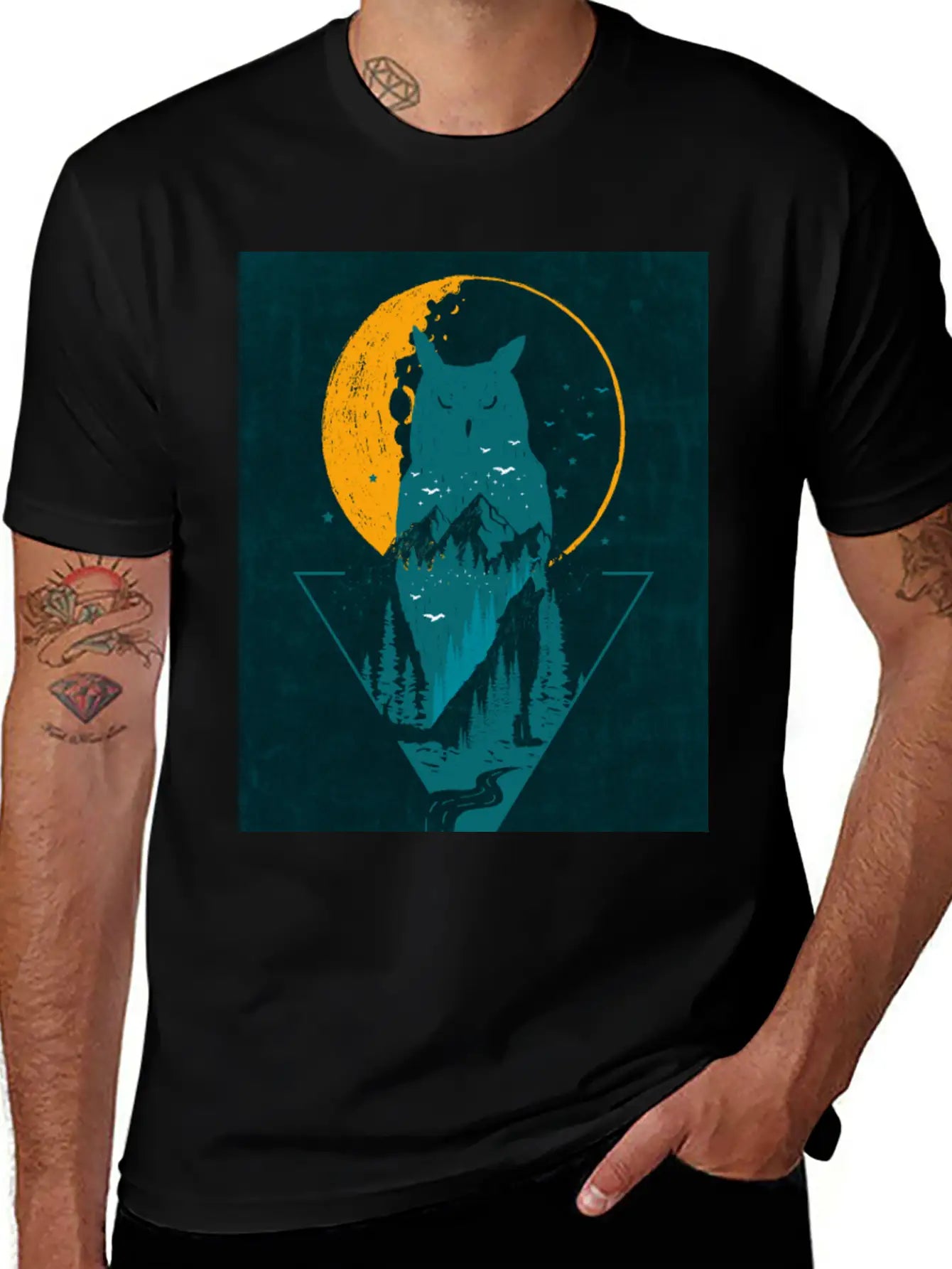 Classy And Minimalist Double Exposure WOLF And OWL Basic Graphic T-Shirt – Daily Comfort In Soft Cotton