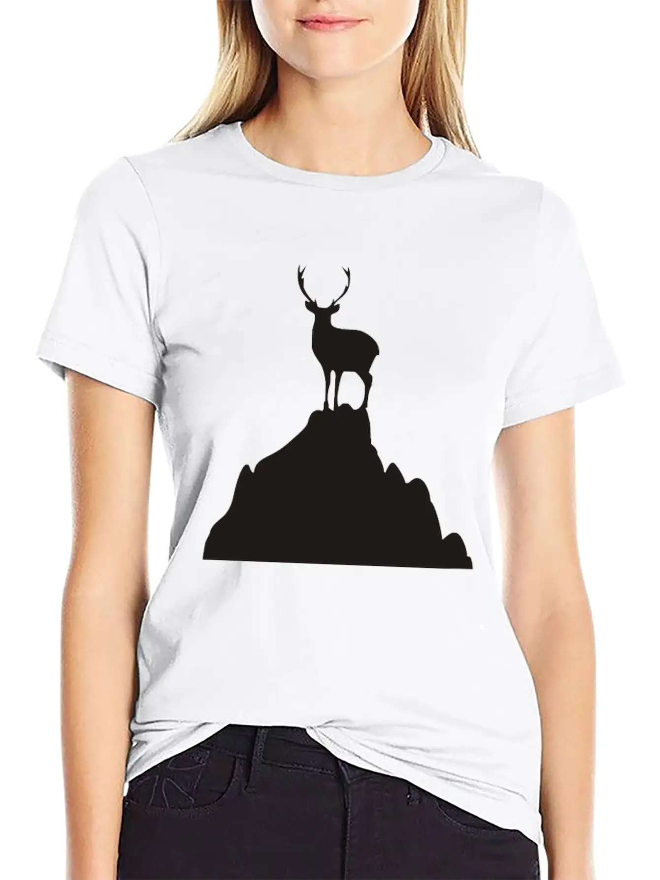 Deer On A Mountain Basic Graphic T-Shirt – Daily Comfort In Soft Cotton