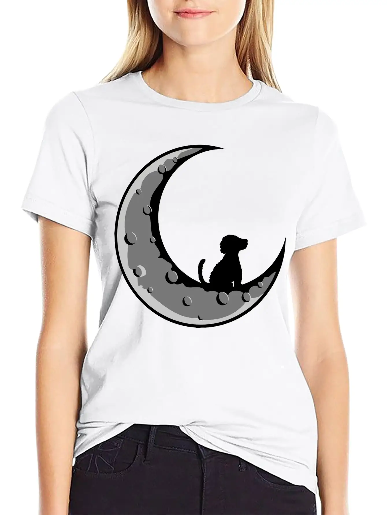Dog Sits On The Basic Graphic T-Shirt – Daily Comfort In Soft Cotton