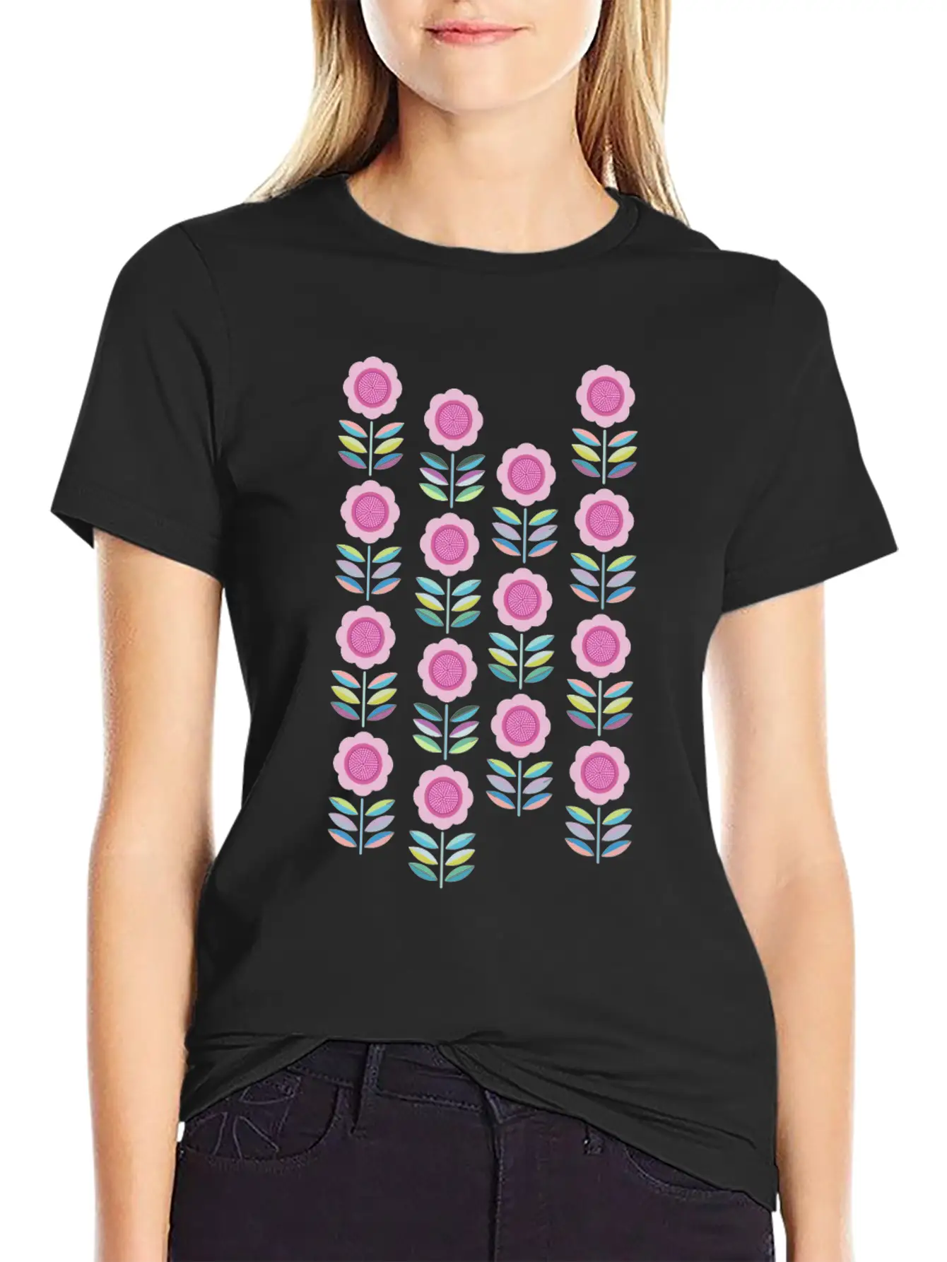 Folk Art Flowers Pattern Scandinavian Folk Art Comfortable Minimalist Graphic Tee – Summer Style Essential