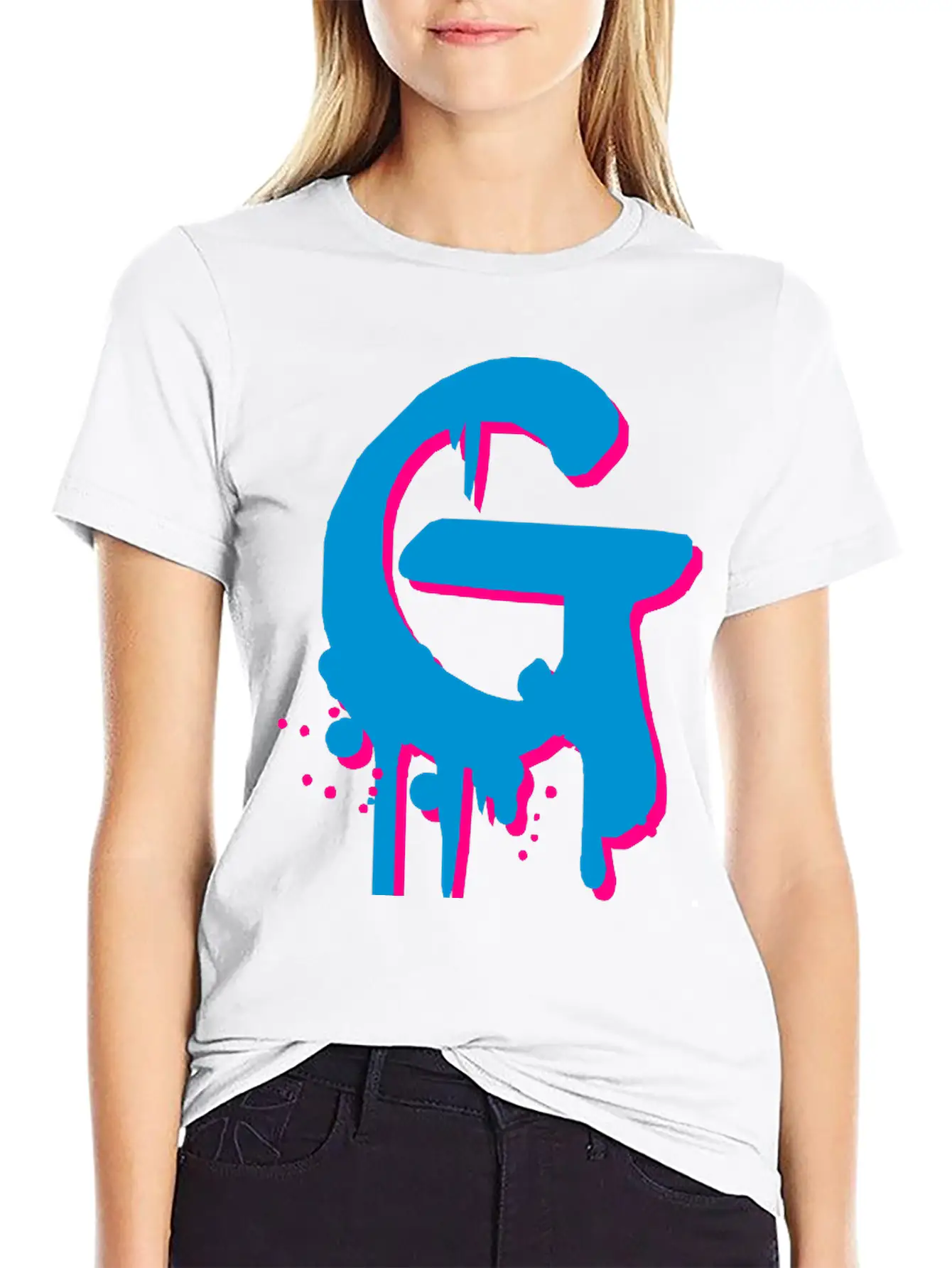 G Graffiti Drops Farbklex Spray Stylish Everyday T-Shirt – Unisex Basic Cotton Tee