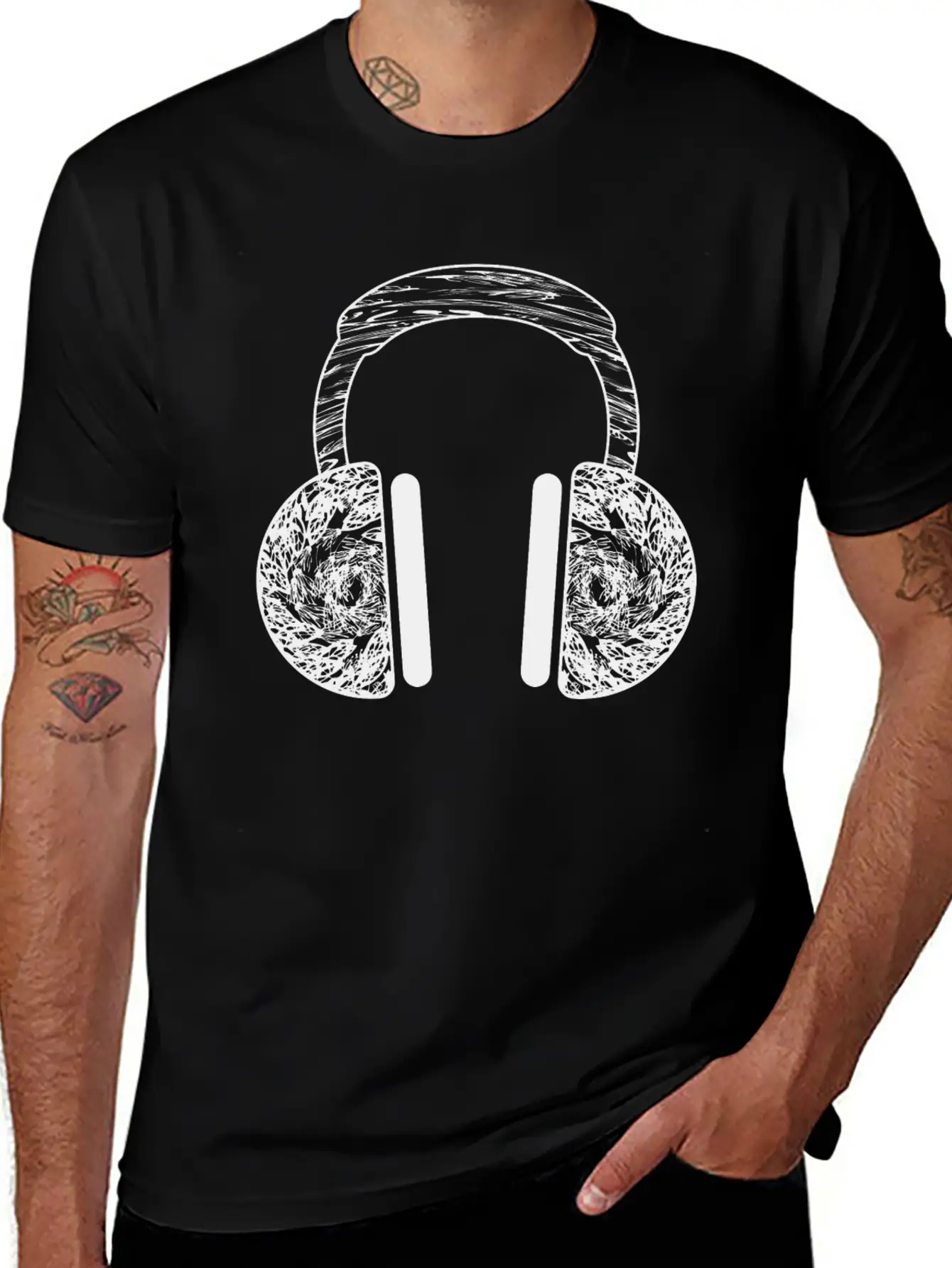GIFT - HEADPHONE BLACK Basic Graphic T-Shirt – Daily Comfort In Soft Cotton