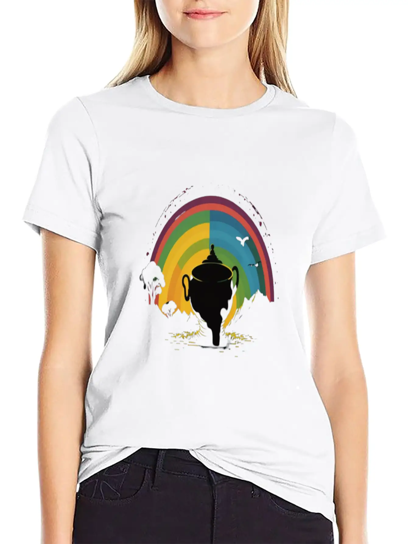 Golden Horizon Rainbow Comfortable Minimalist Graphic Tee – Summer Style Essential