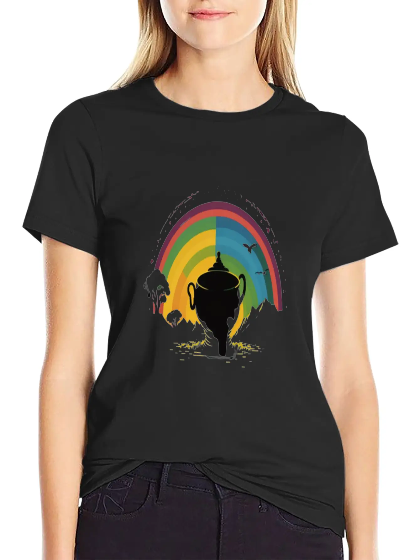 Golden Horizon Rainbow Comfortable Minimalist Graphic Tee – Summer Style Essential