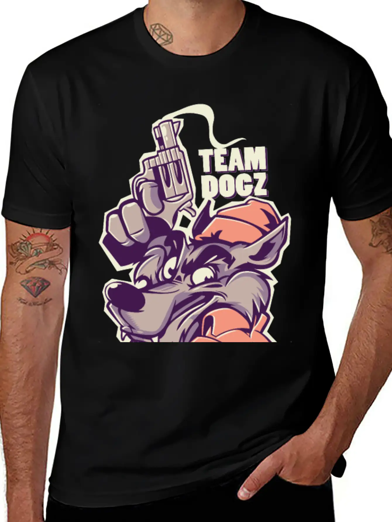 Gun Dog Wolf Gangster Team Dogs Inscription Stylish Everyday T-Shirt – Unisex Basic Cotton Tee