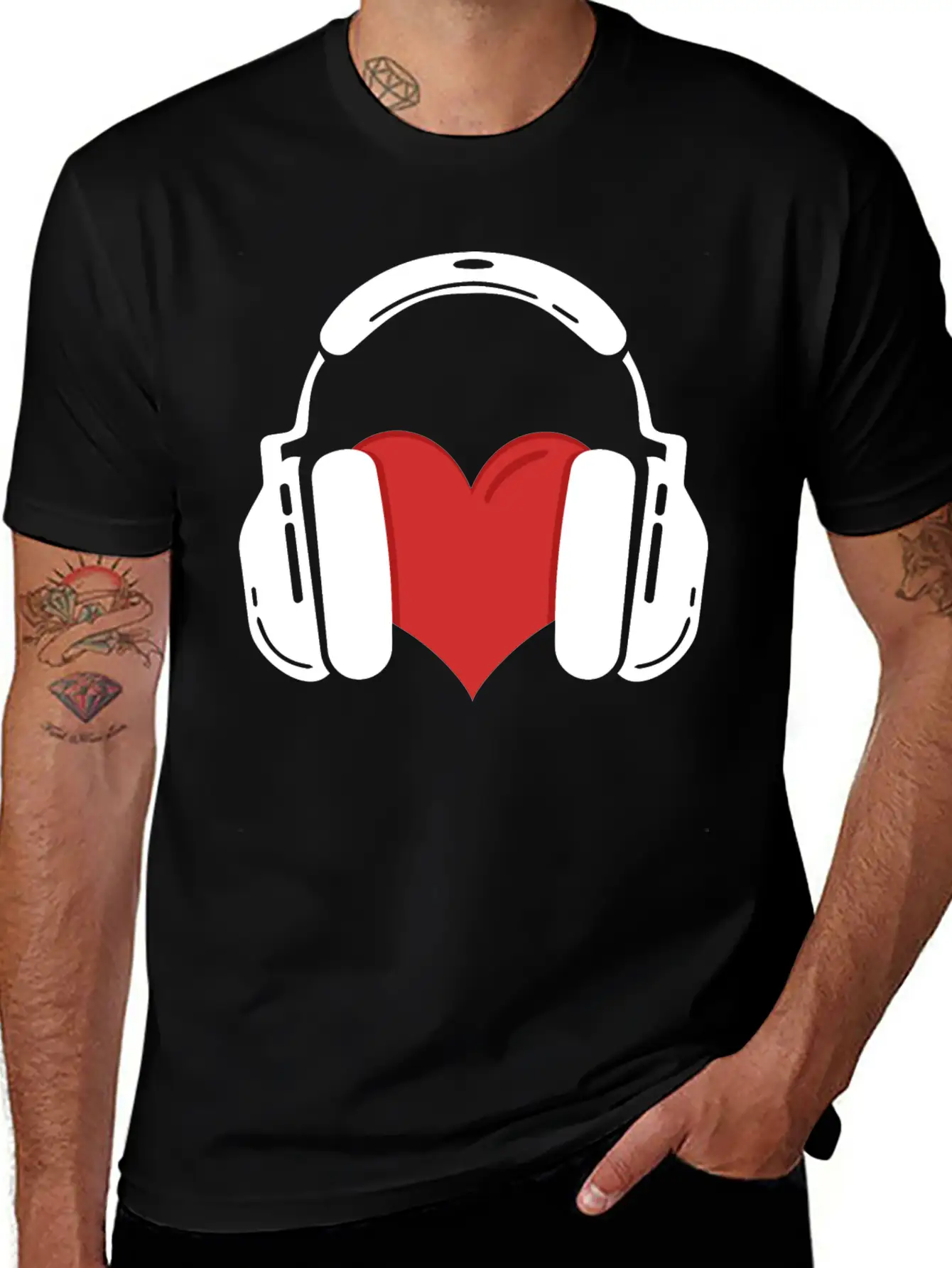 Heart Headphones Music Stylish Everyday T-Shirt – Unisex Basic Cotton Tee