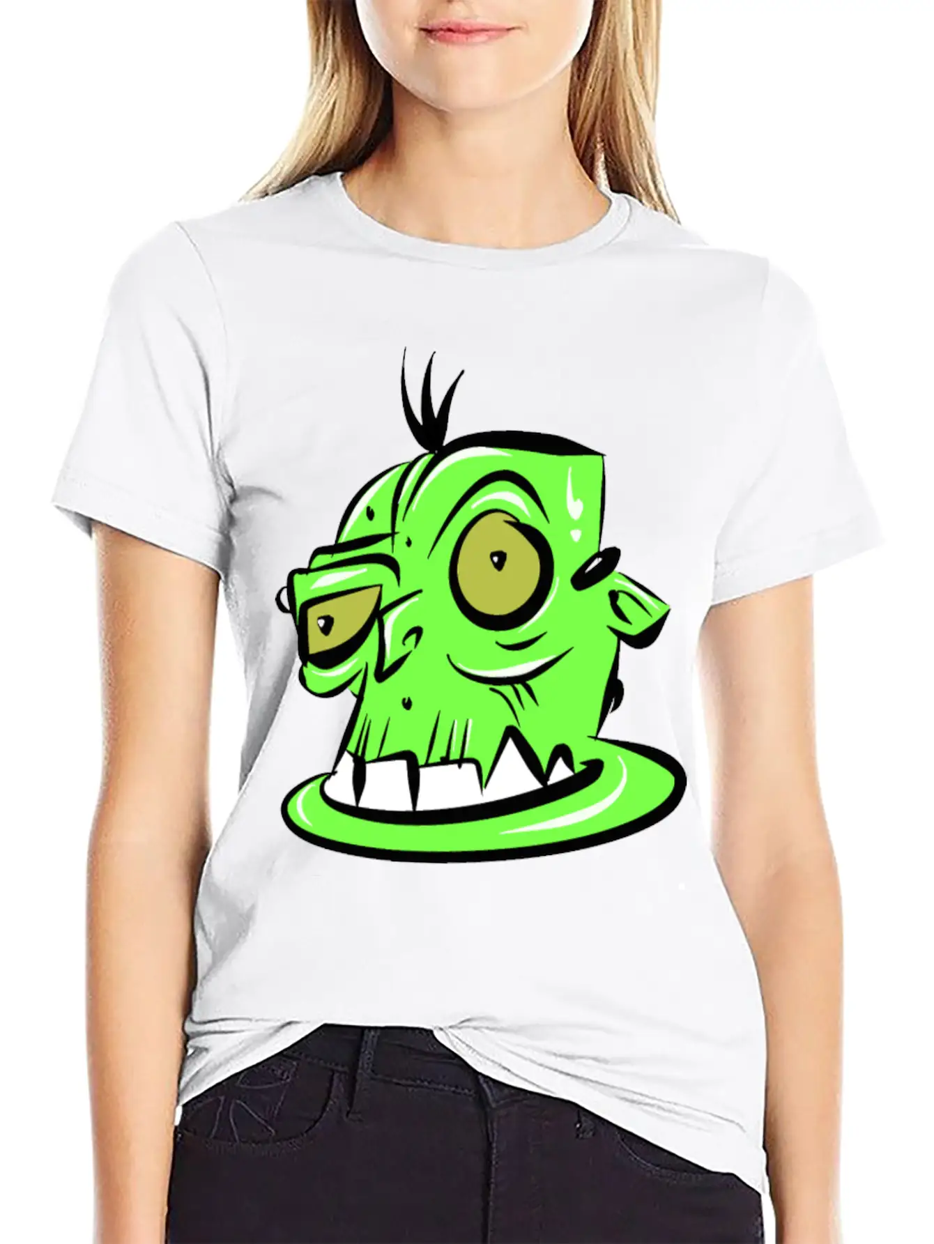 Horror Drawing Comfortable Minimalist Graphic Tee – Summer Style Essential