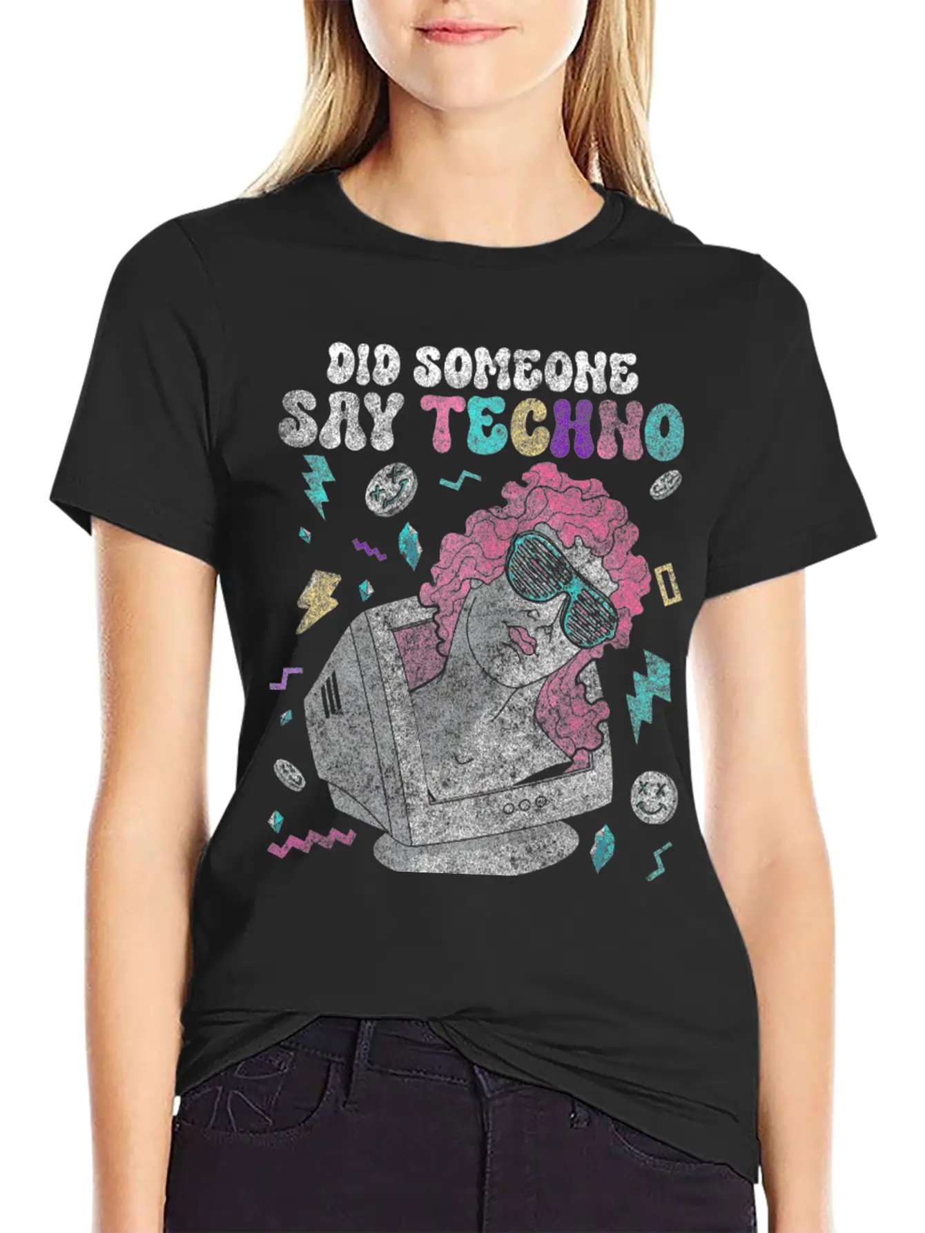 House Dj Partying Set Stylish Everyday T-Shirt – Unisex Basic Cotton Tee