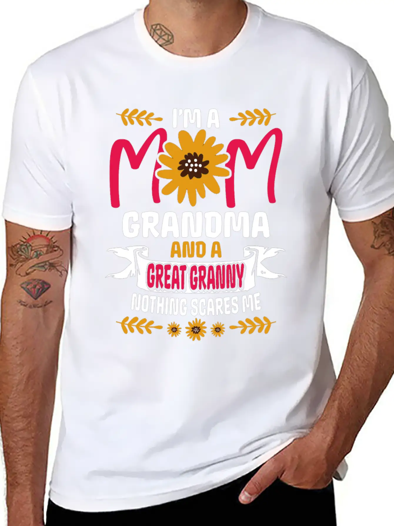 I'm A Mom Granny And Great Granny - Nothing Scares Comfortable Minimalist Graphic Tee – Summer Style Essential