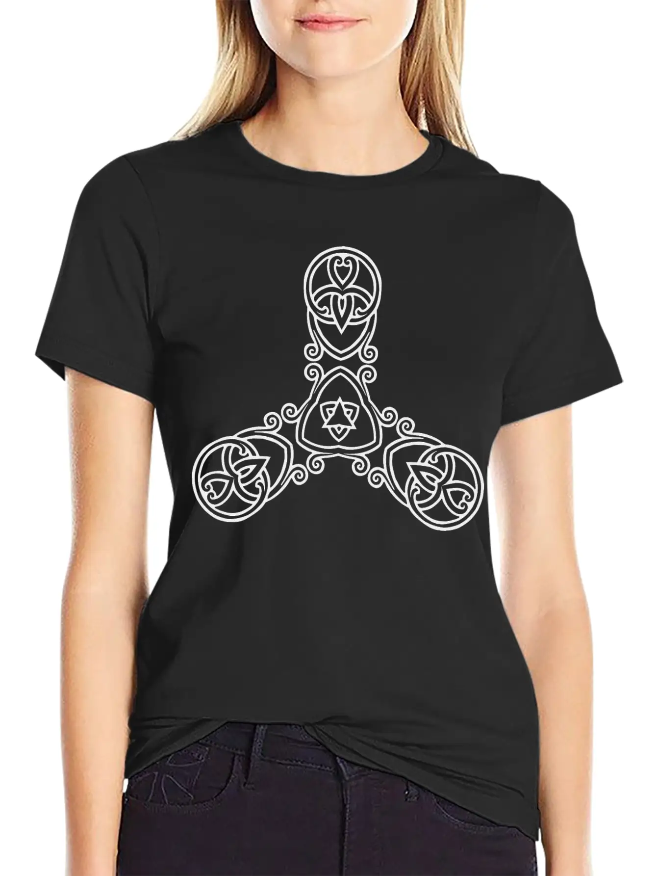 Interlocking Geometric Design 21 Basic Graphic T-Shirt – Daily Comfort In Soft Cotton