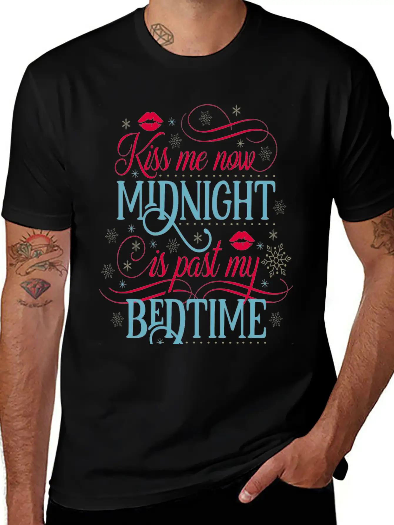 Kiss Me Now Midnight Stylish Everyday T-Shirt – Unisex Basic Cotton Tee