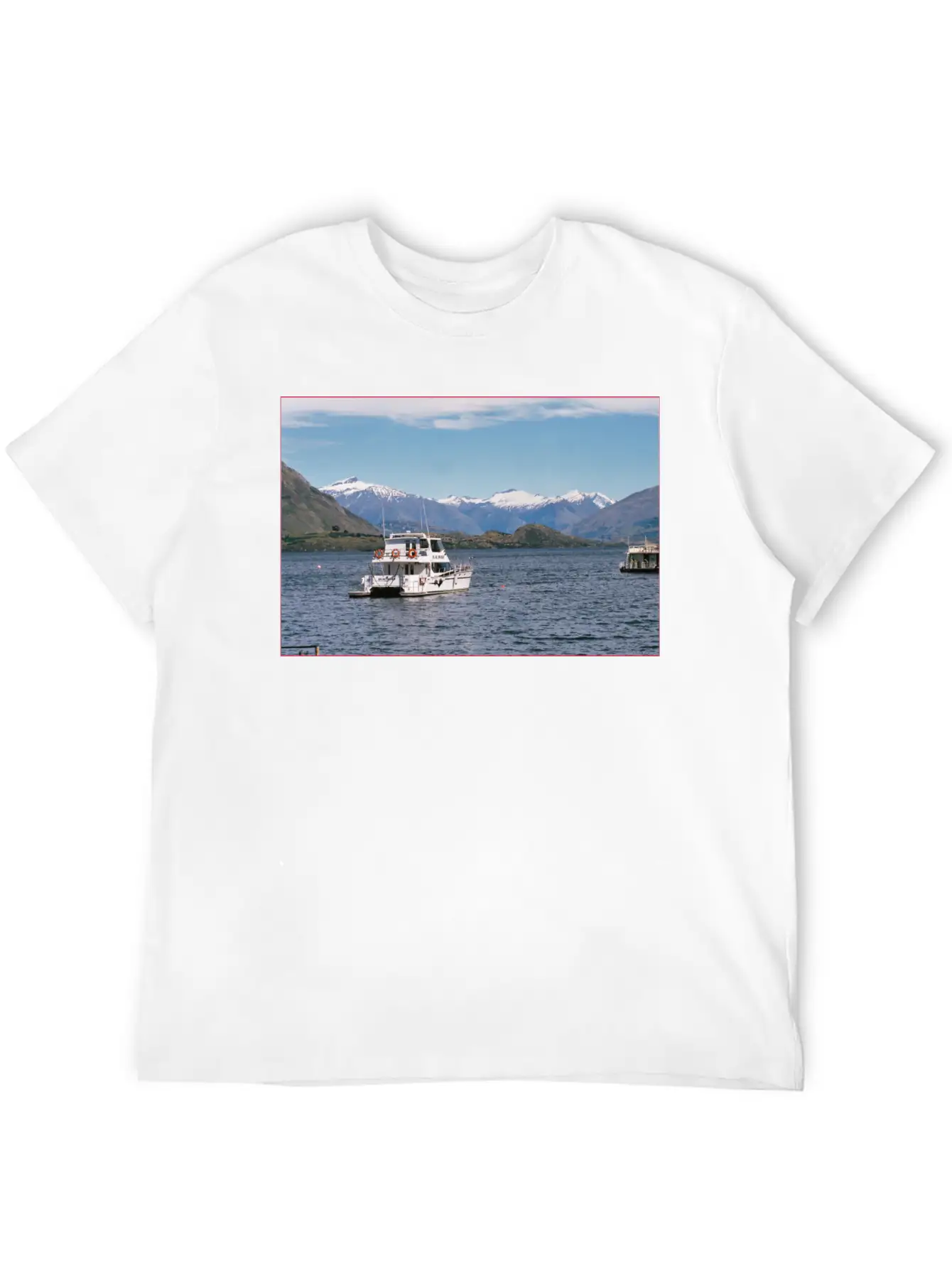 Lake Wanaka And Boat And Snowy Mountains Unisex Casual T-Shirt – Clean Design For Daily Comfort