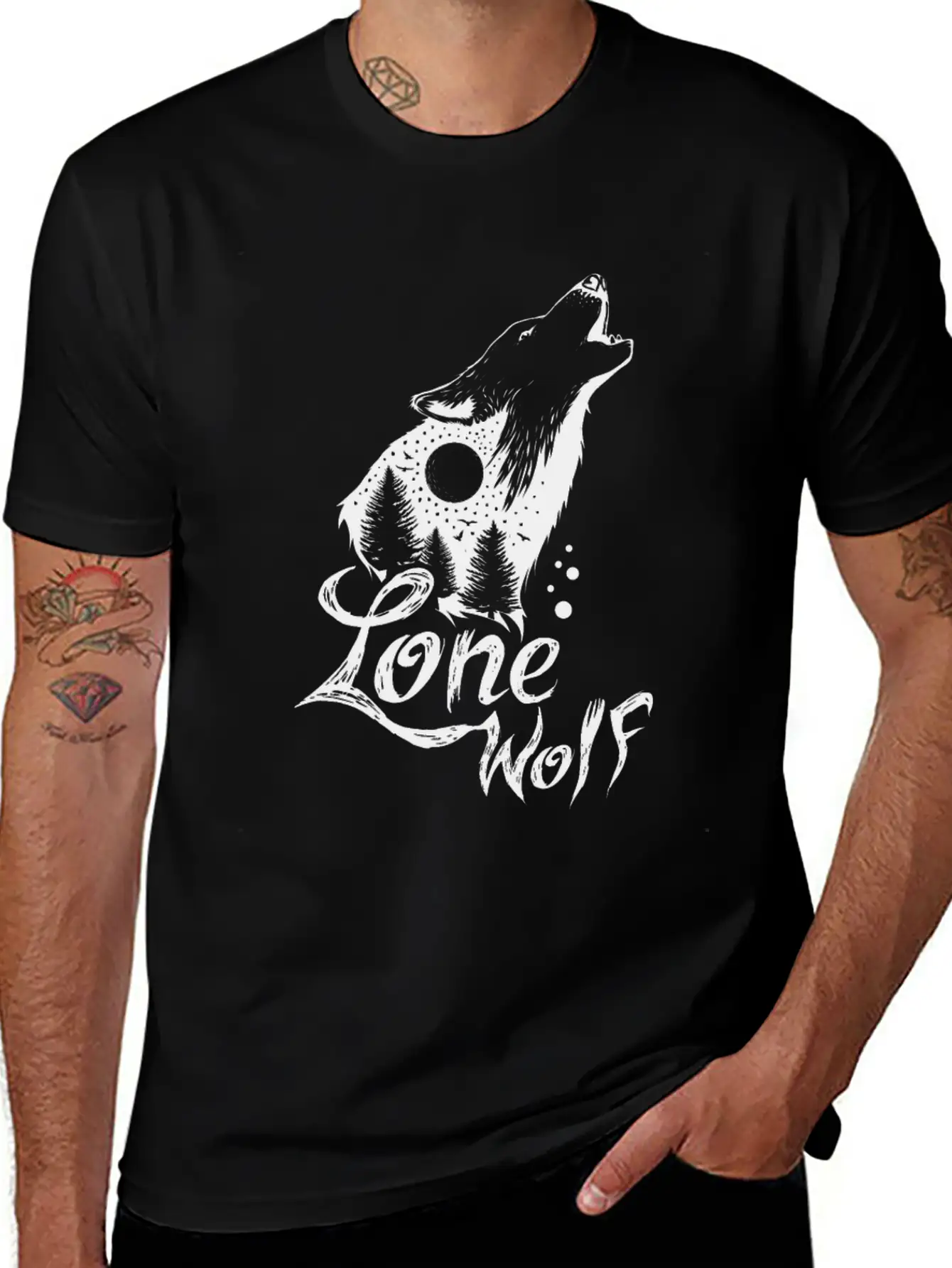 Lone Wolf Comfortable Minimalist Graphic Tee – Summer Style Essential