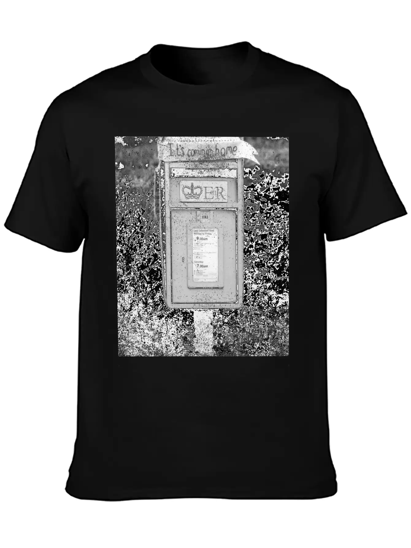 Mail Box Grass Field Basic Graphic T-Shirt – Daily Comfort In Soft Cotton