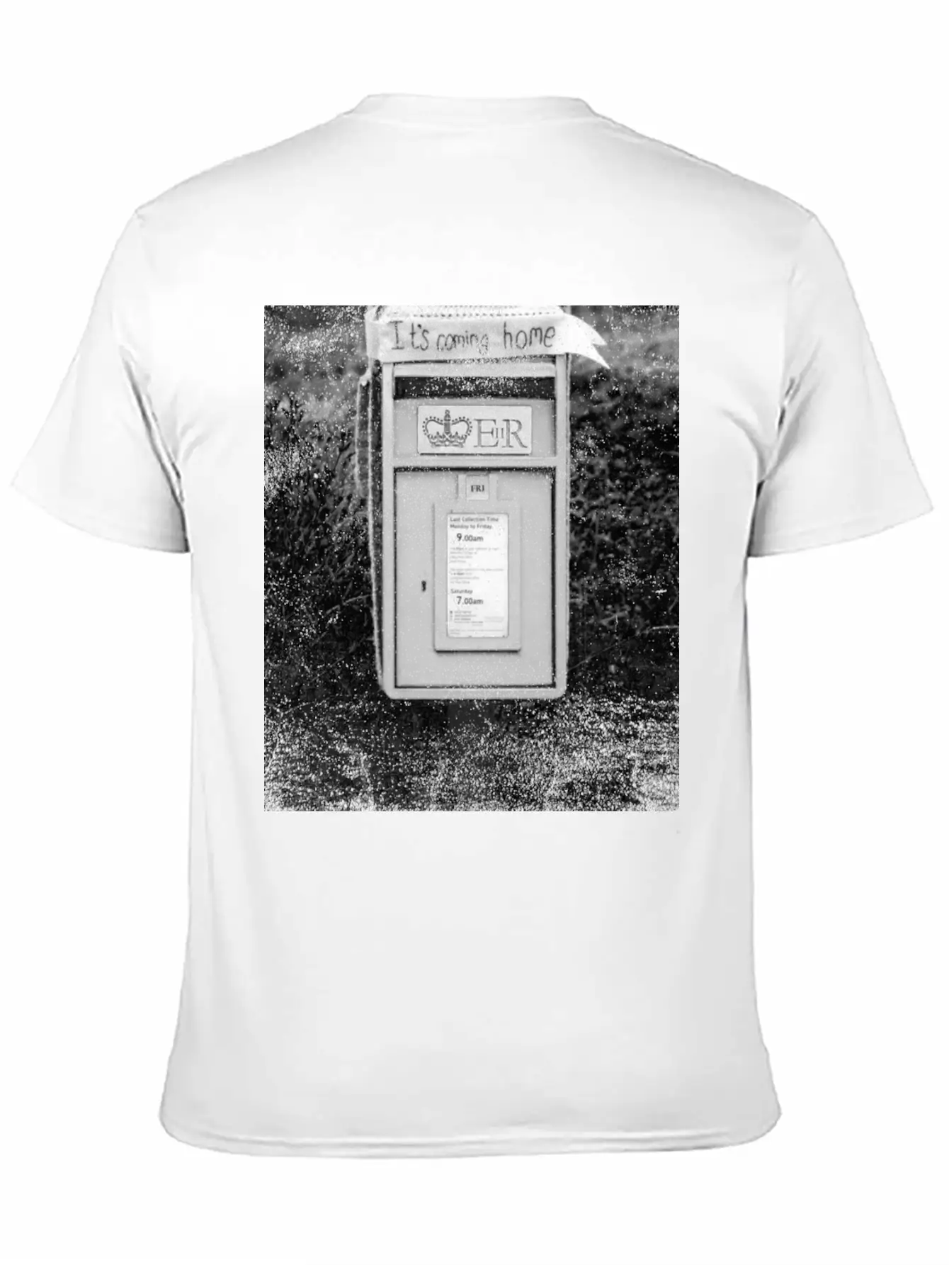 Mail Box Grass Field Basic Graphic T-Shirt – Daily Comfort In Soft Cotton