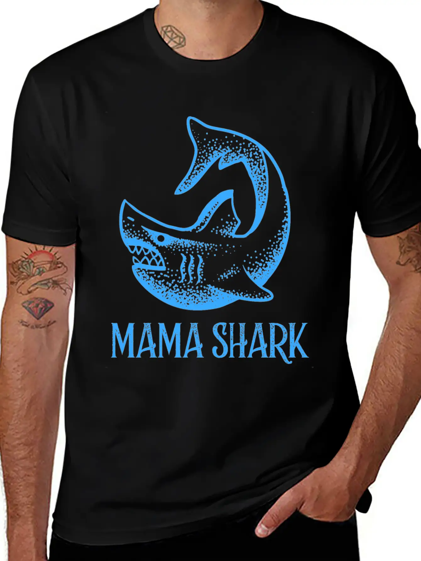 Mama Shark Comfortable Minimalist Graphic Tee – Summer Style Essential