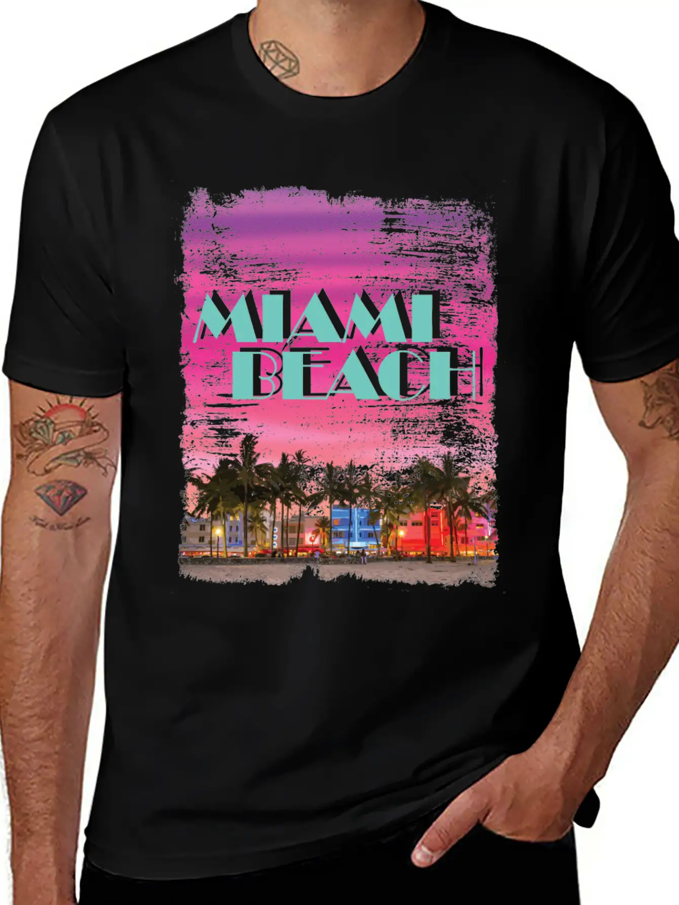 Miami Beach 80er Retro Vaporwave Stylish Everyday T-Shirt – Unisex Basic Cotton Tee