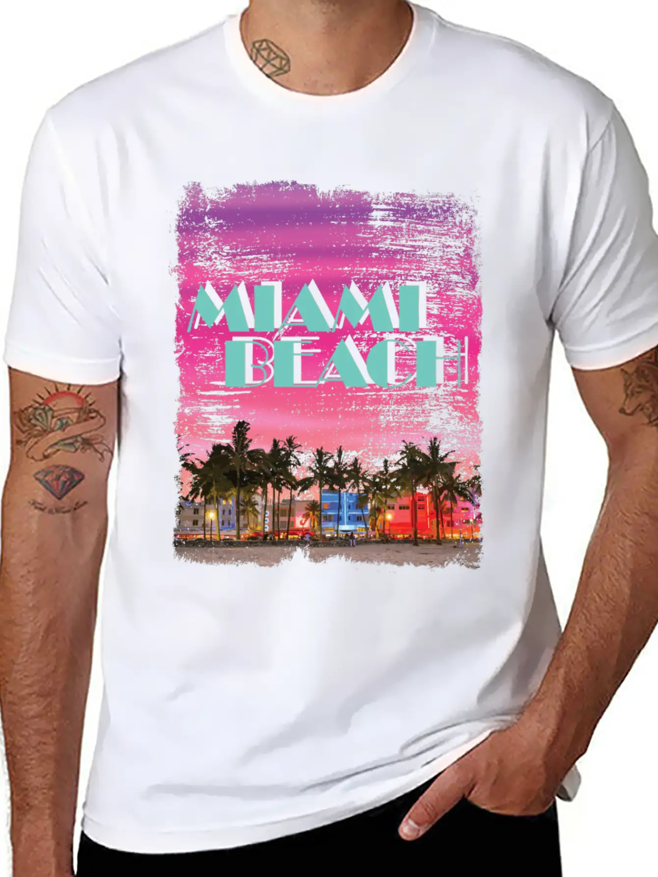 Miami Beach 80er Retro Vaporwave Stylish Everyday T-Shirt – Unisex Basic Cotton Tee