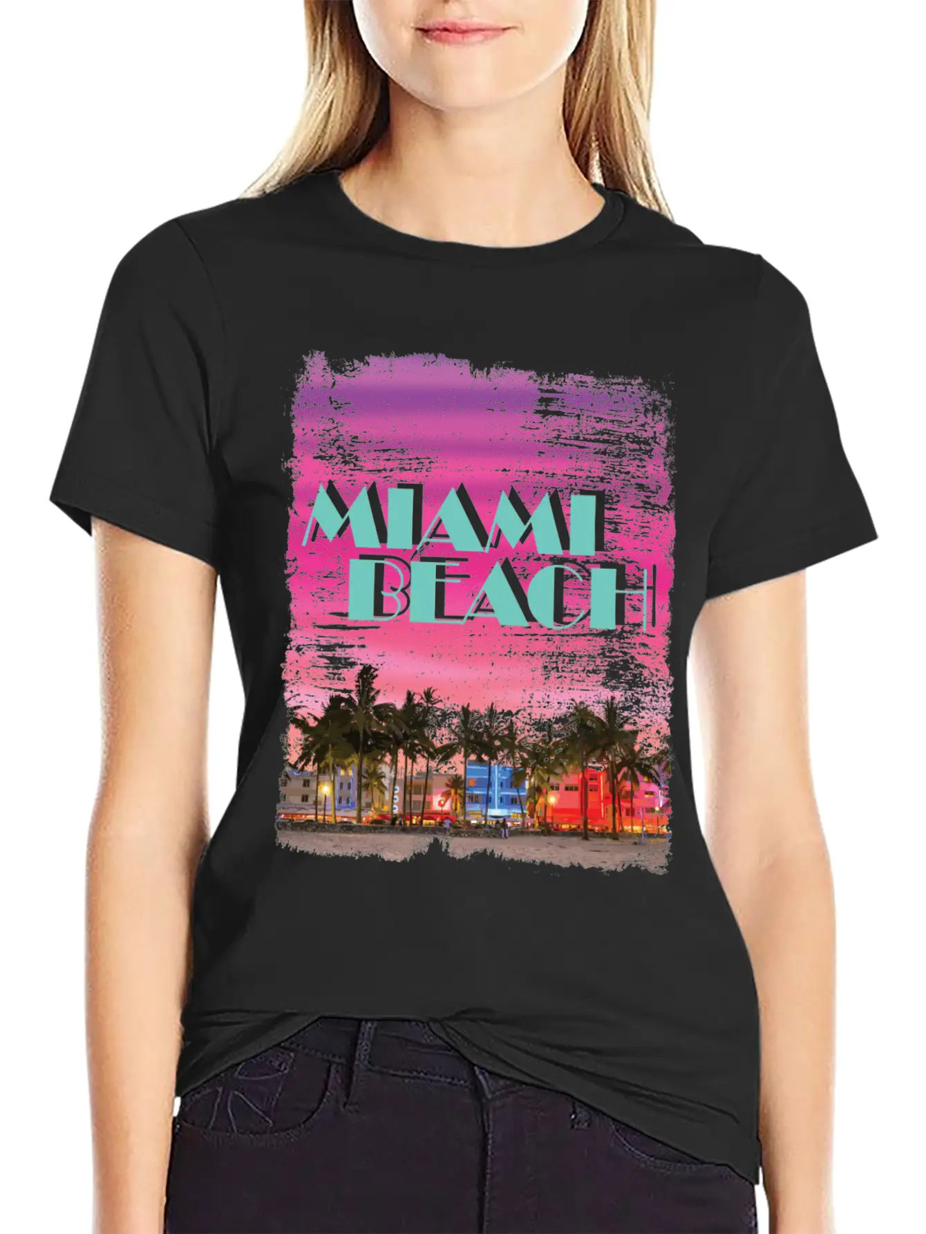 Miami Beach 80er Retro Vaporwave Stylish Everyday T-Shirt – Unisex Basic Cotton Tee