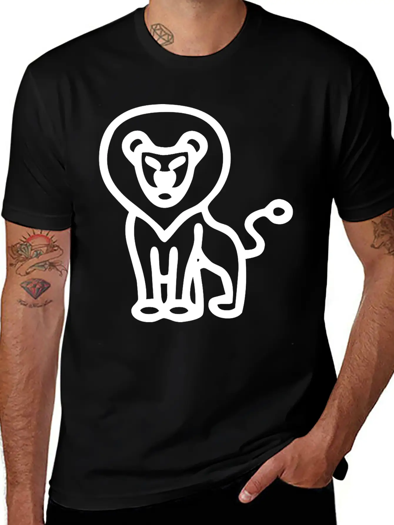 Minimalistic Lion Comfortable Minimalist Graphic Tee – Summer Style Essential