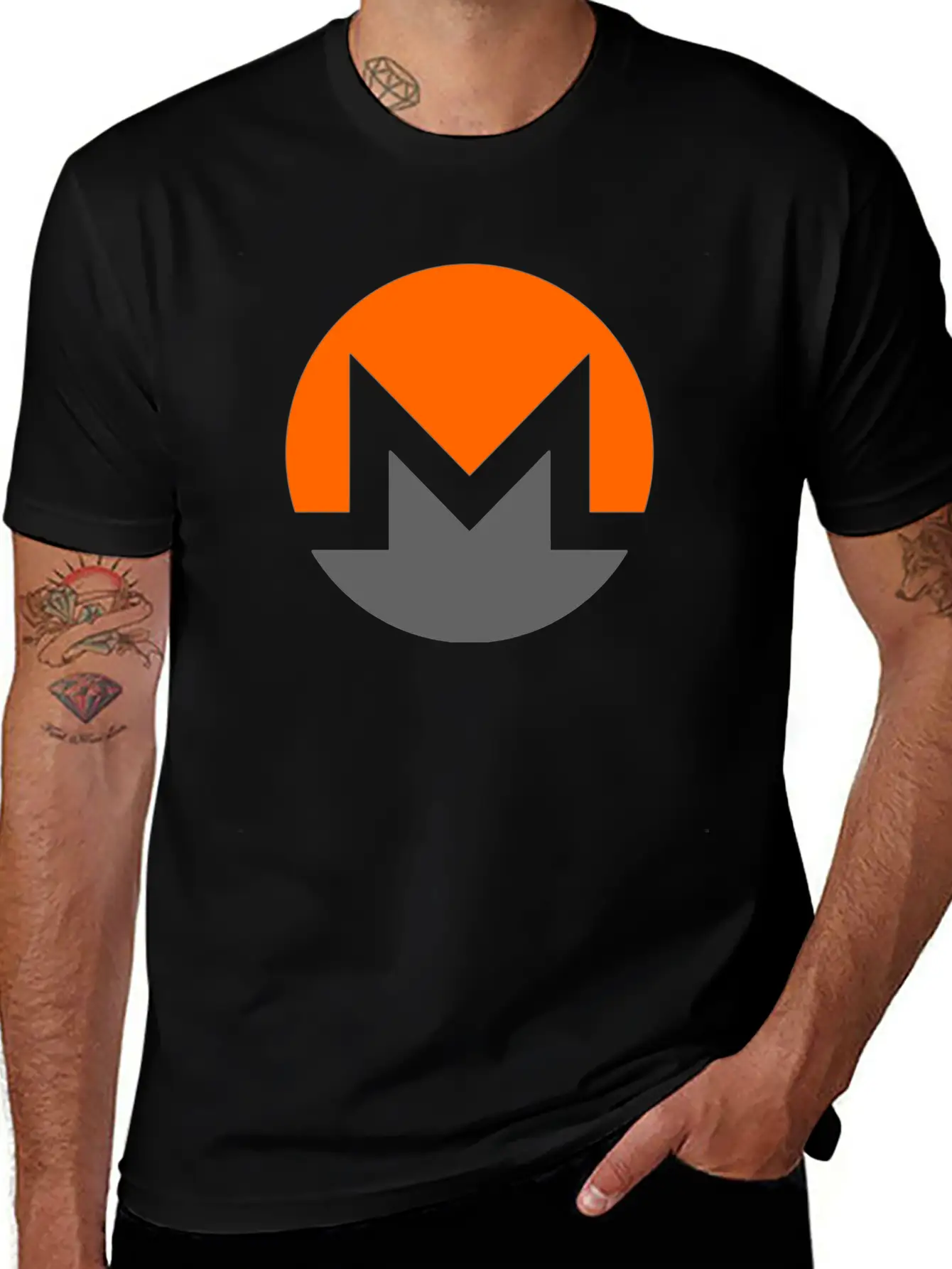 Monero XMR Crypto Cryptocurrency Blockchain Coin L Stylish Everyday T-Shirt – Unisex Basic Cotton Tee