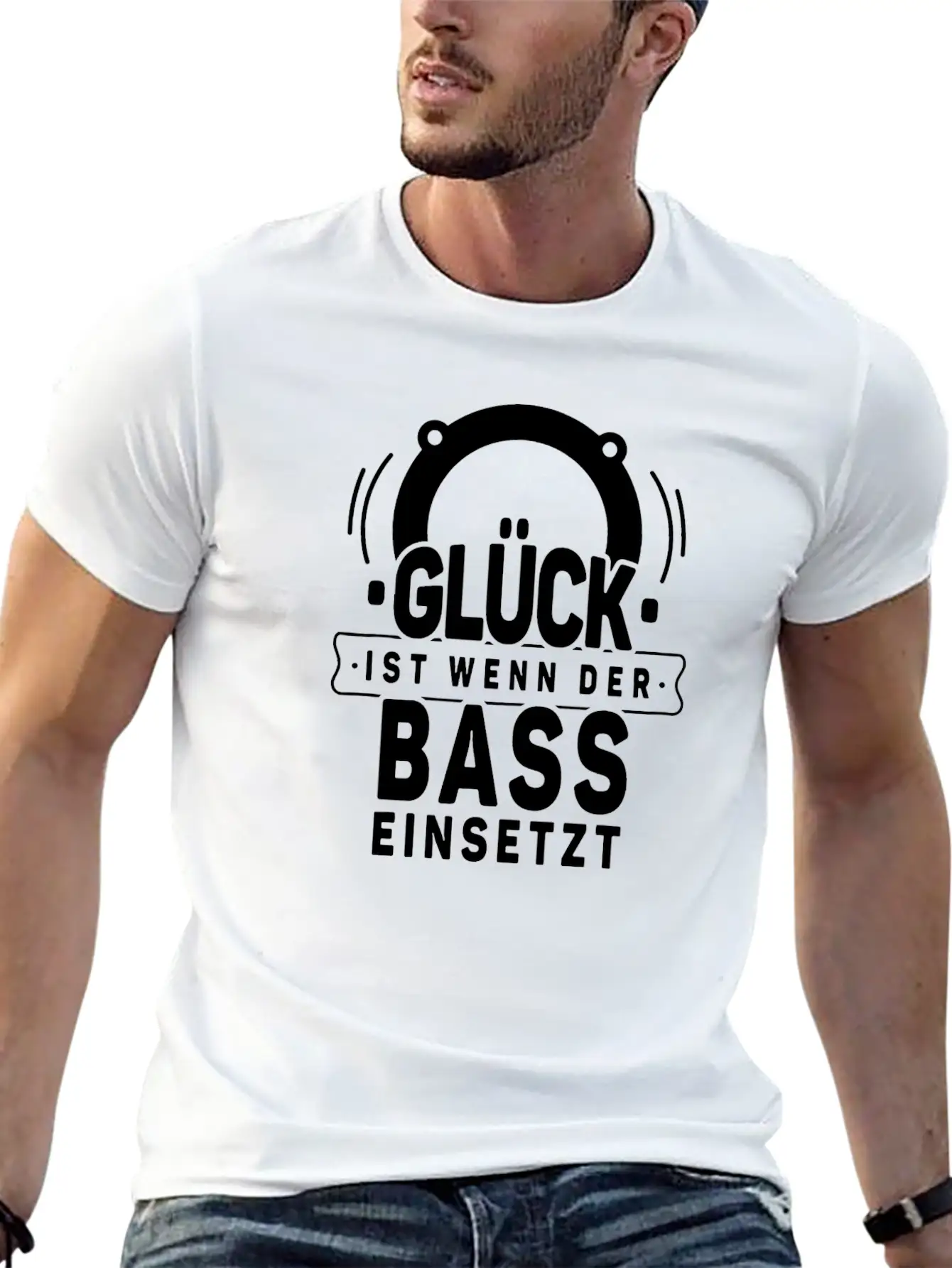 Motif Happiness Is When The Bass Uses Basic Graphic T-Shirt – Daily Comfort In Soft Cotton