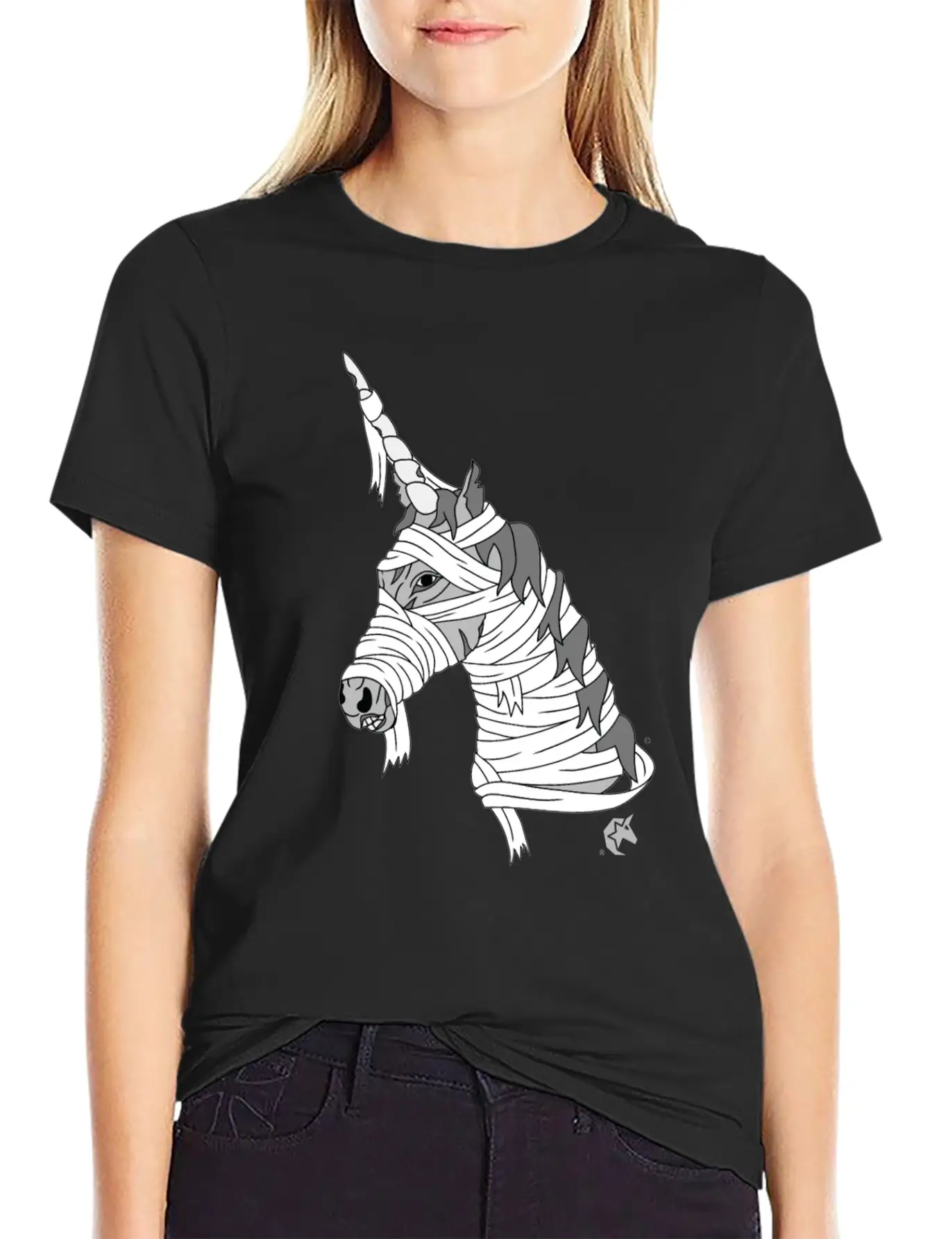 Mummy Unicorn Stylish Everyday T-Shirt – Unisex Basic Cotton Tee