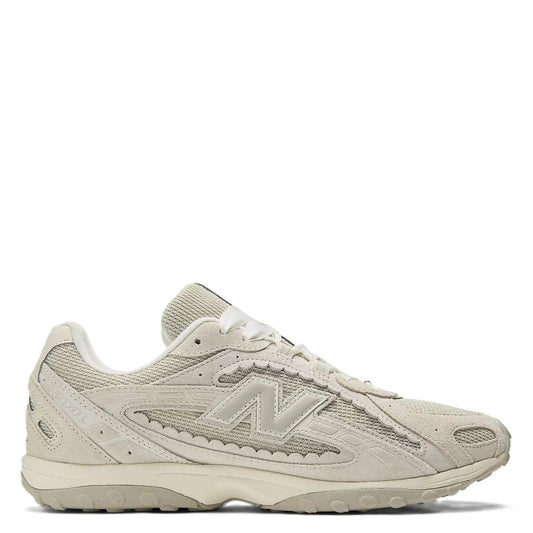 New Balance Women's 204L in Sea Salt with Linen