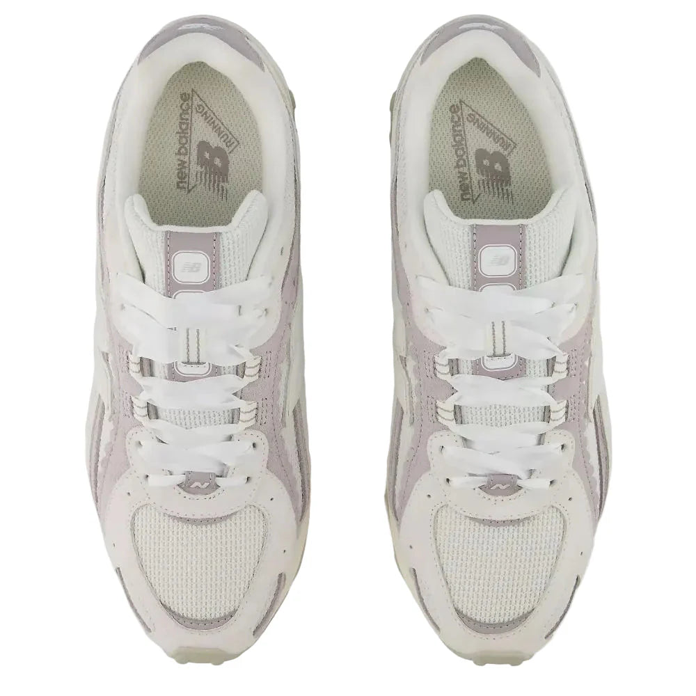 New Balance Women's 204L in Reflection with Truffle Salt